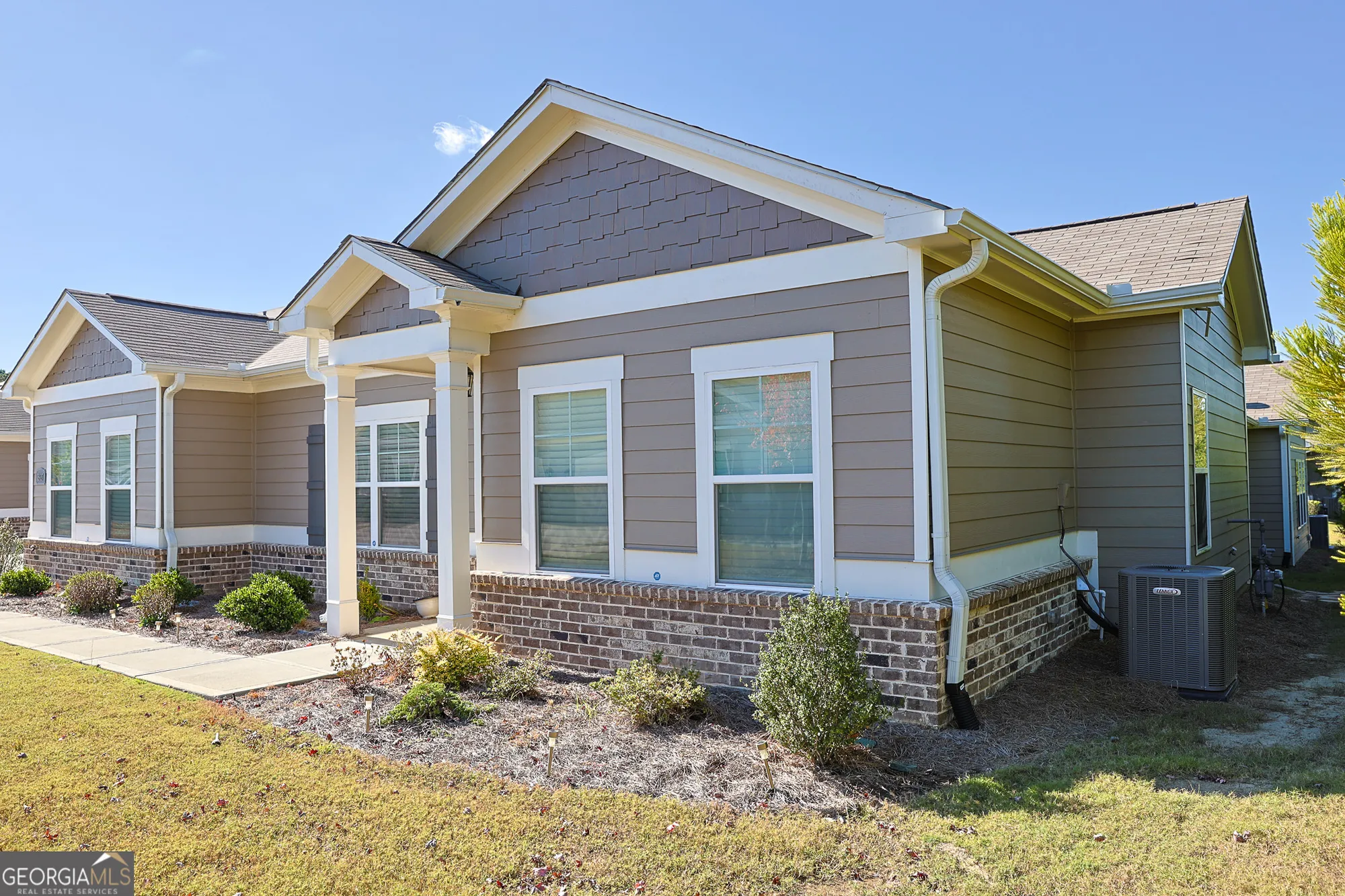 Property Slideshow image 3 of 61 | 2927 rambler dr, Loganville, GA, 30052