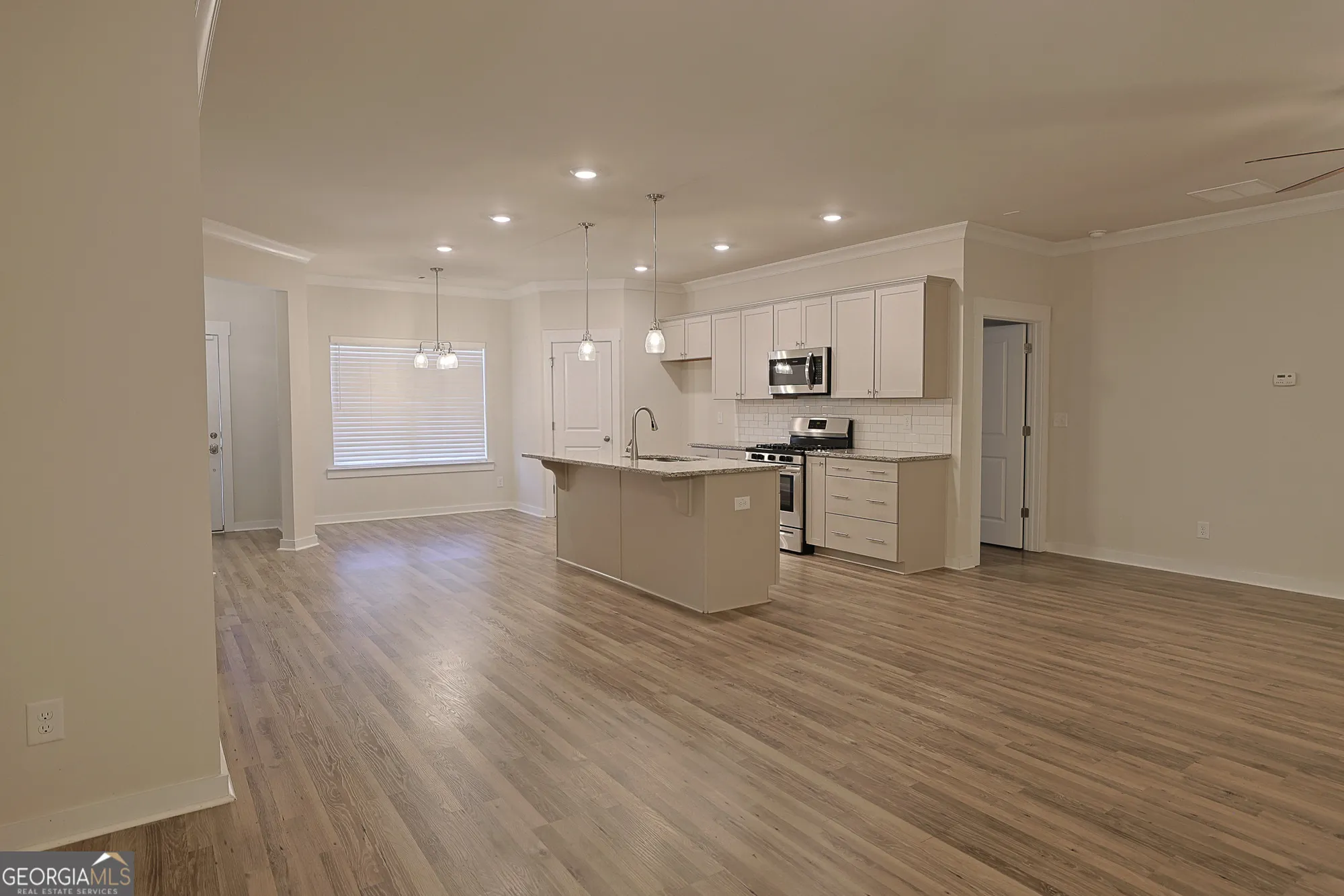 Property Slideshow image 20 of 61 | 2927 rambler dr, Loganville, GA, 30052