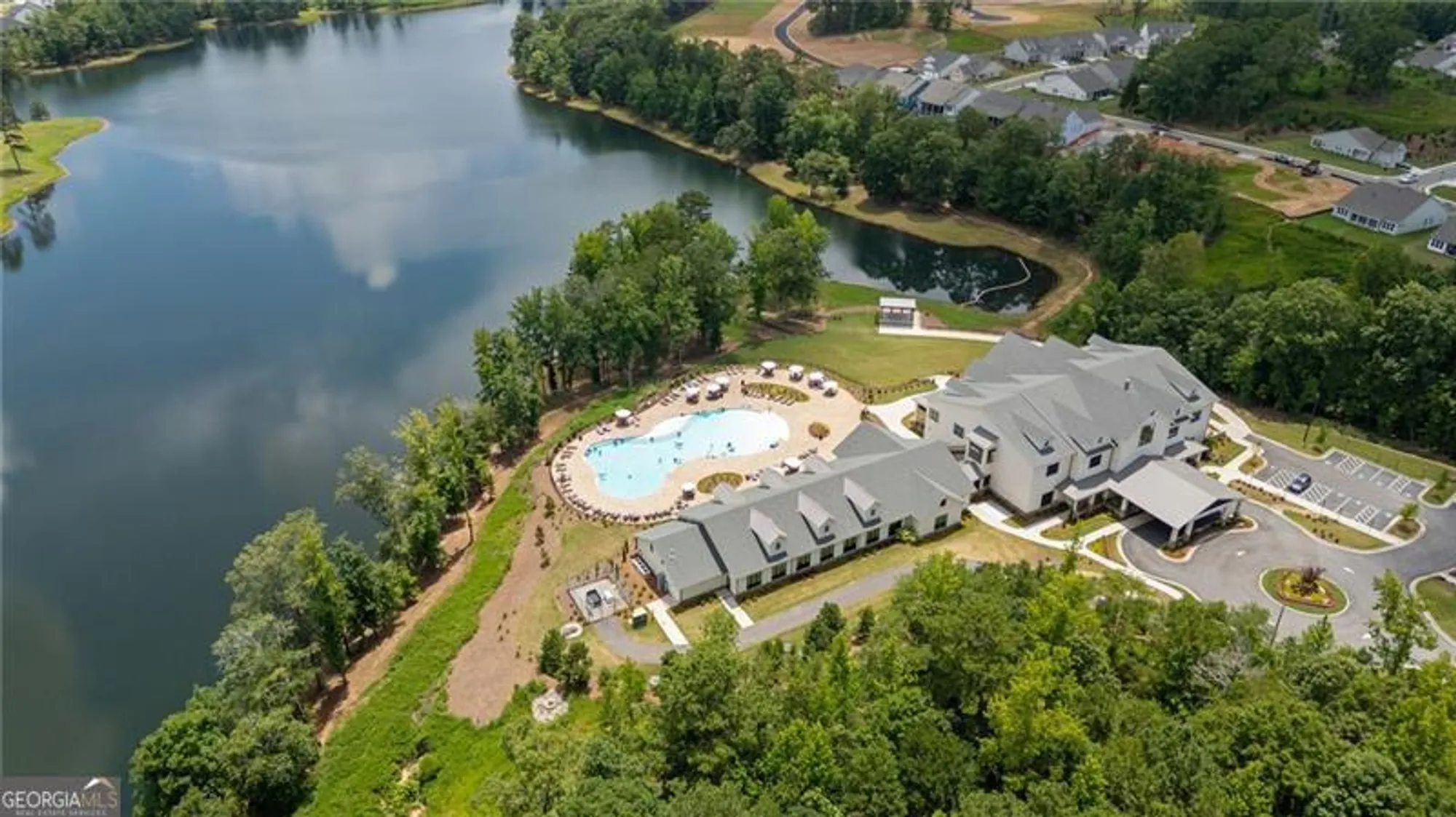 Property Slideshow image 55 of 57 | 272 silver ct, Hoschton, GA, 30548