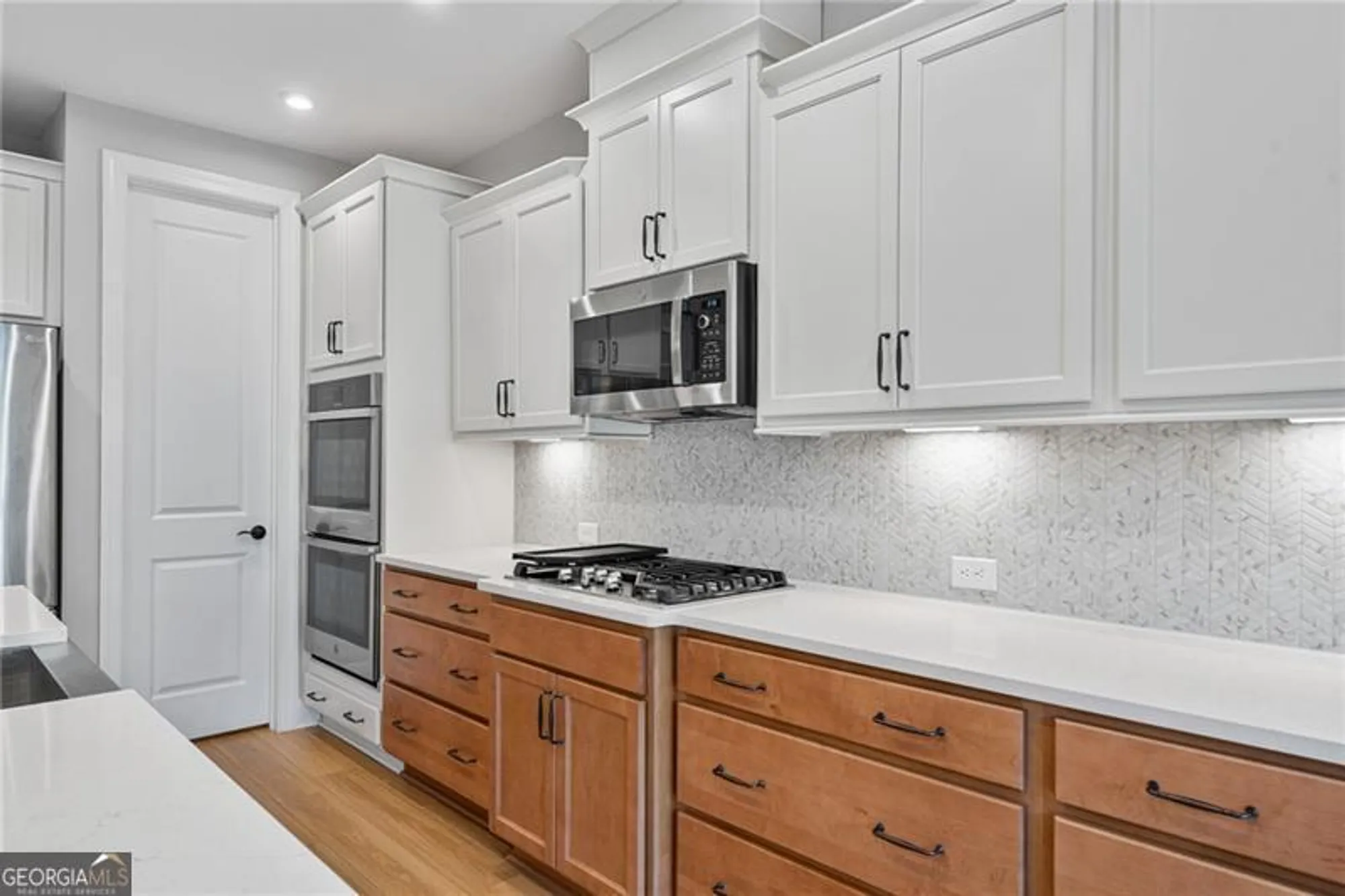 Property Slideshow image 15 of 57 | 272 silver ct, Hoschton, GA, 30548