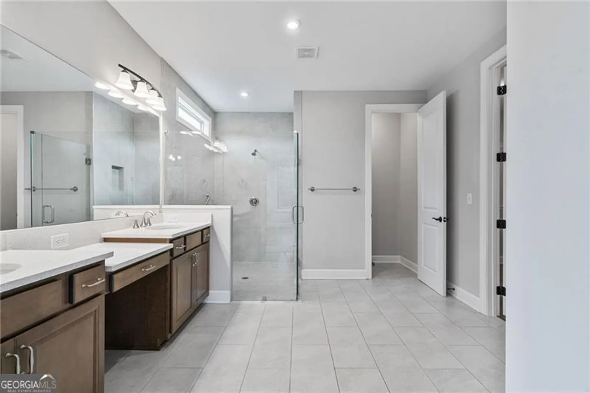 Property Slideshow image 24 of 57 | 272 silver ct, Hoschton, GA, 30548