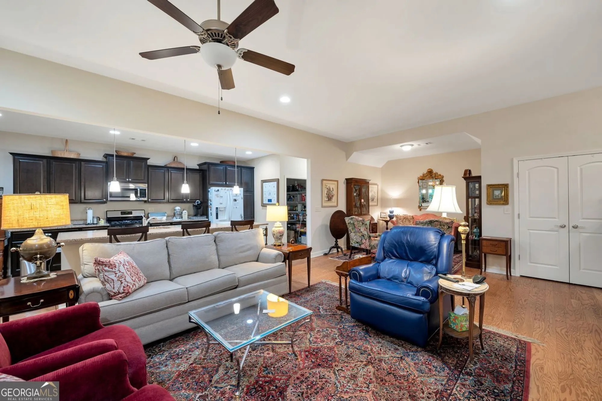 Property Slideshow image 13 of 30 | 2268 grove valley way 9, Marietta, GA, 30064
