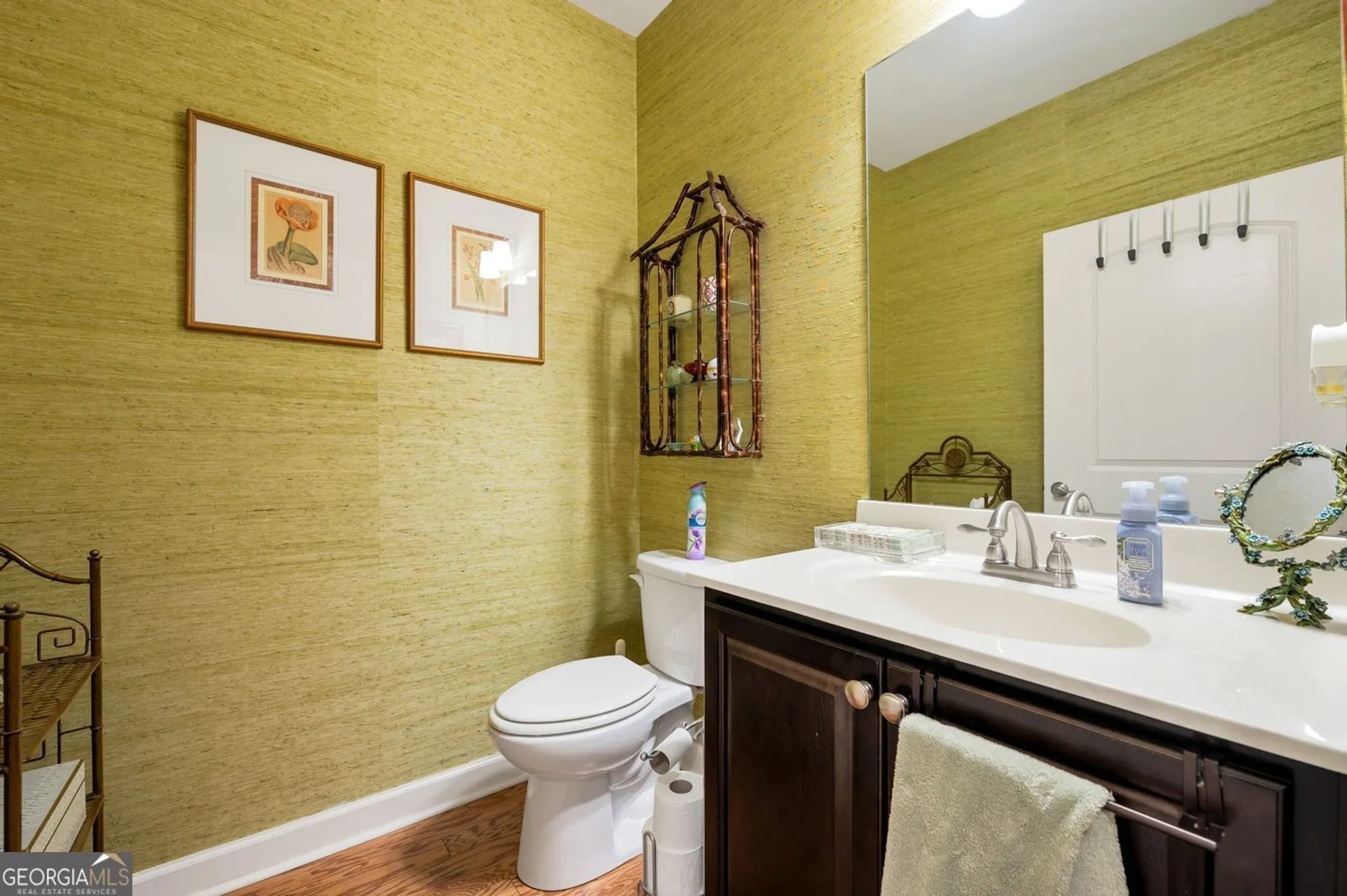 Property Slideshow image 16 of 30 | 2268 grove valley way 9, Marietta, GA, 30064