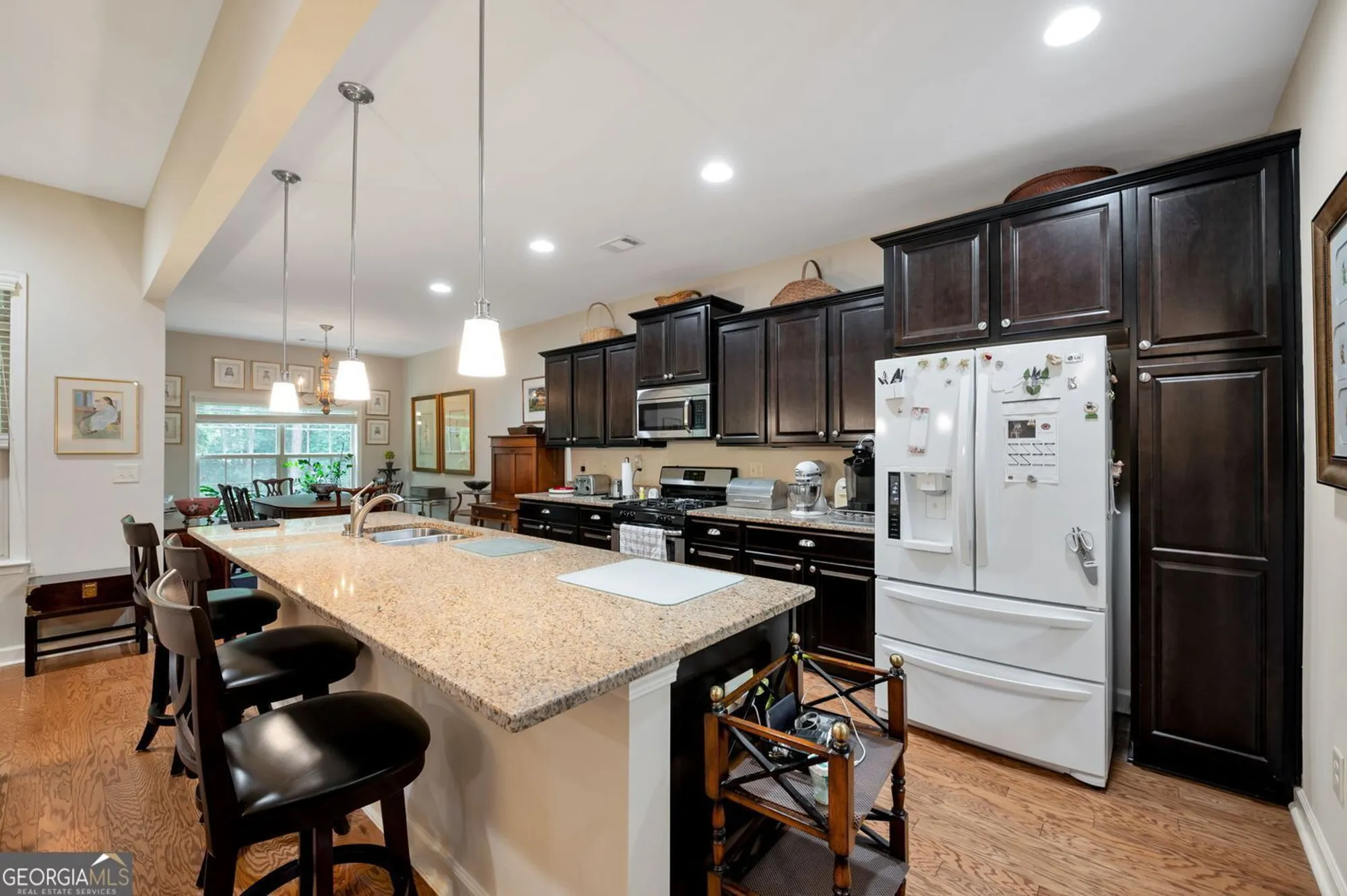 Property Slideshow image 7 of 30 | 2268 grove valley way 9, Marietta, GA, 30064