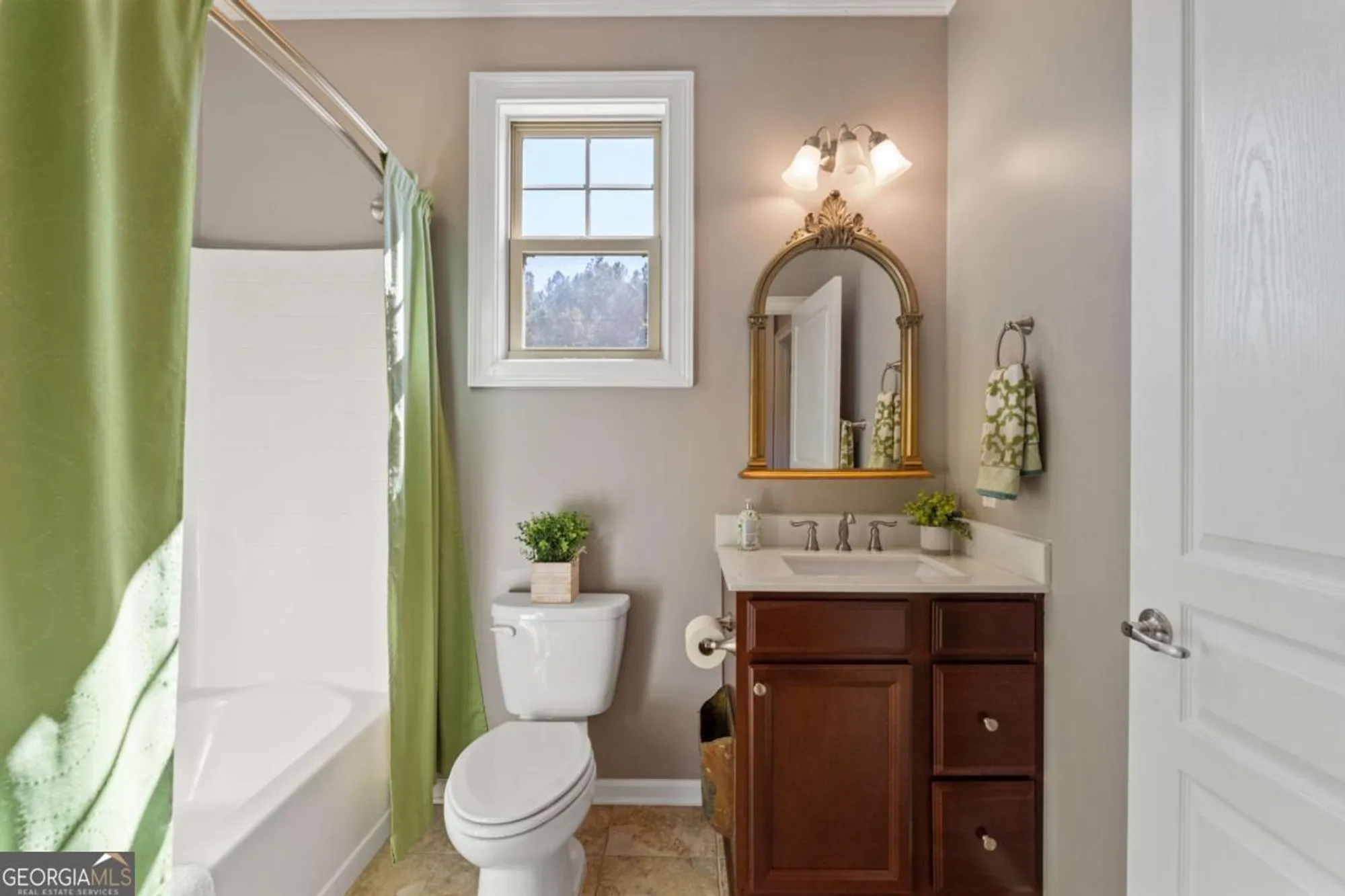 Property Slideshow image 14 of 79 | 319 laurel lookout hls, Canton, GA, 30114