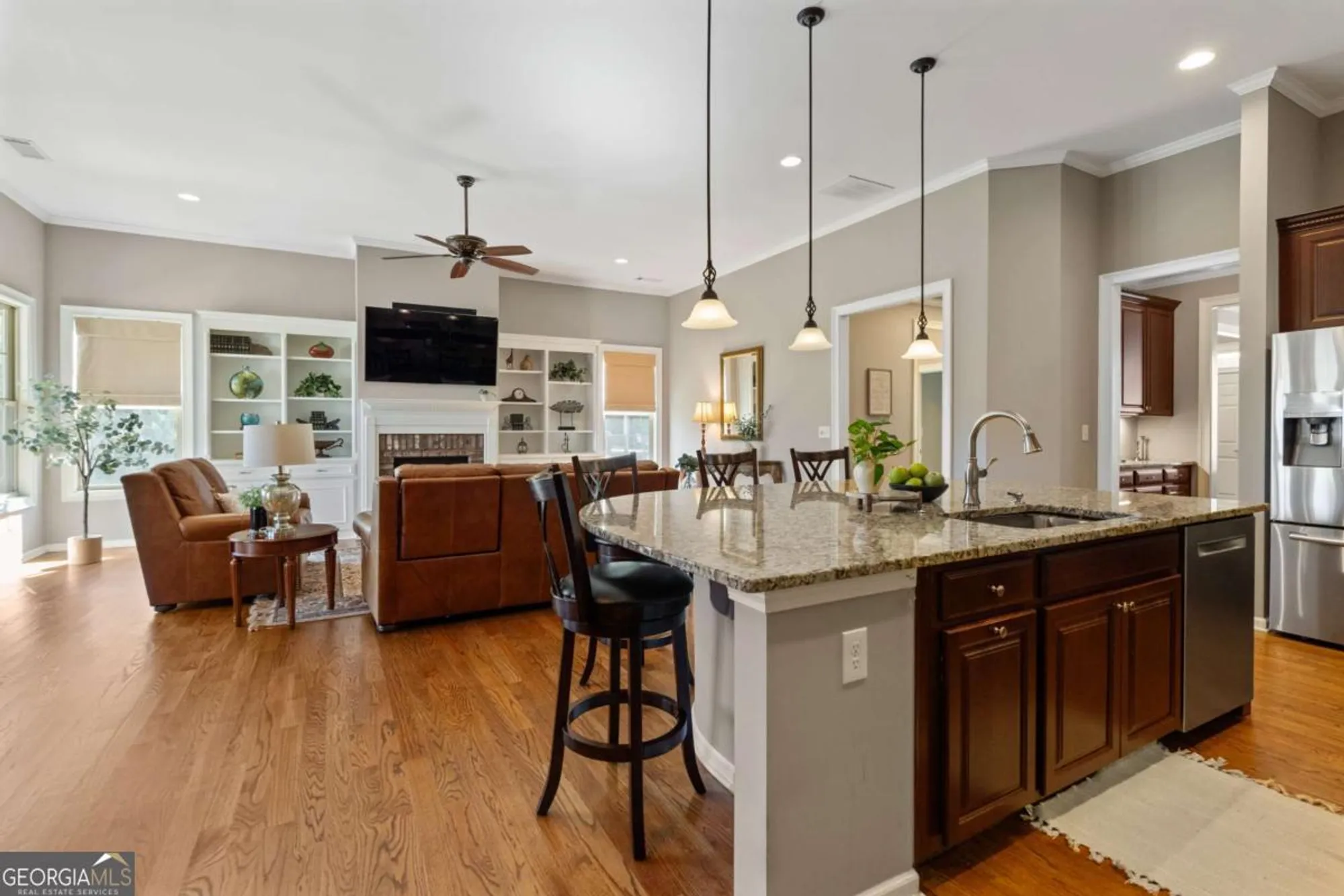 Property Slideshow image 18 of 79 | 319 laurel lookout hls, Canton, GA, 30114