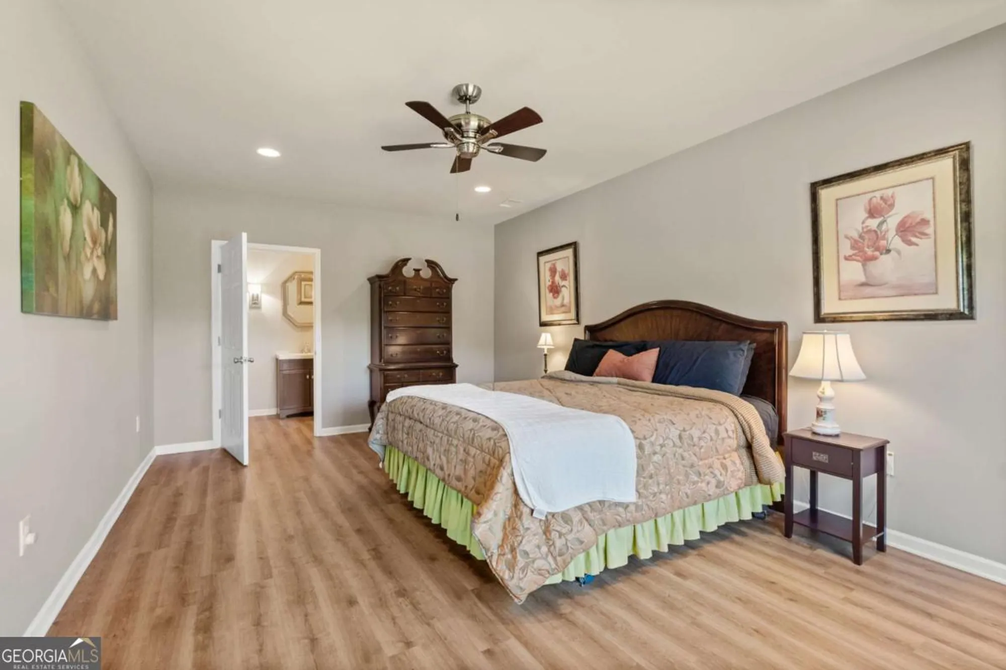 Property Slideshow image 29 of 79 | 319 laurel lookout hls, Canton, GA, 30114