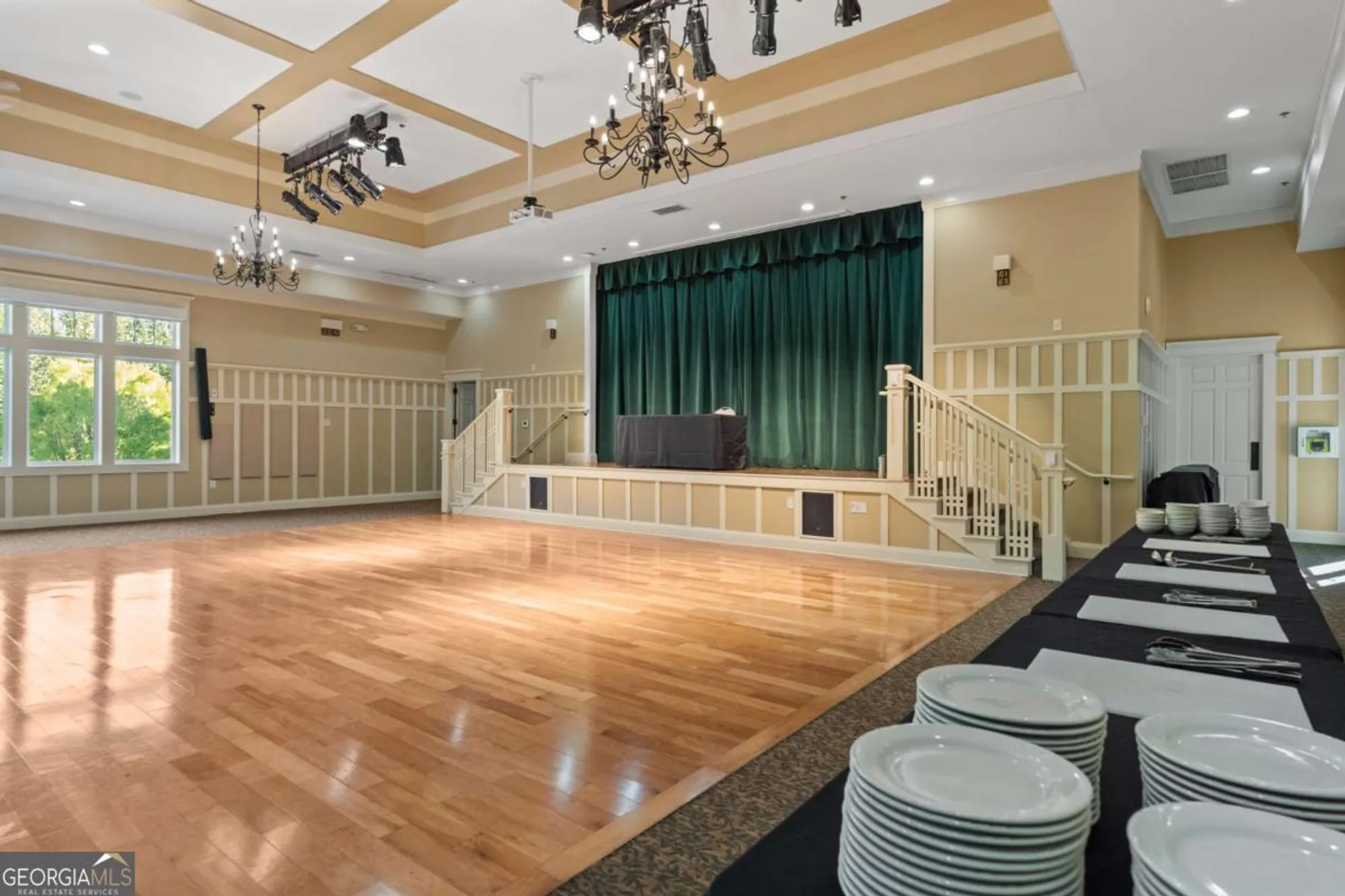 Property Slideshow image 62 of 79 | 319 laurel lookout hls, Canton, GA, 30114