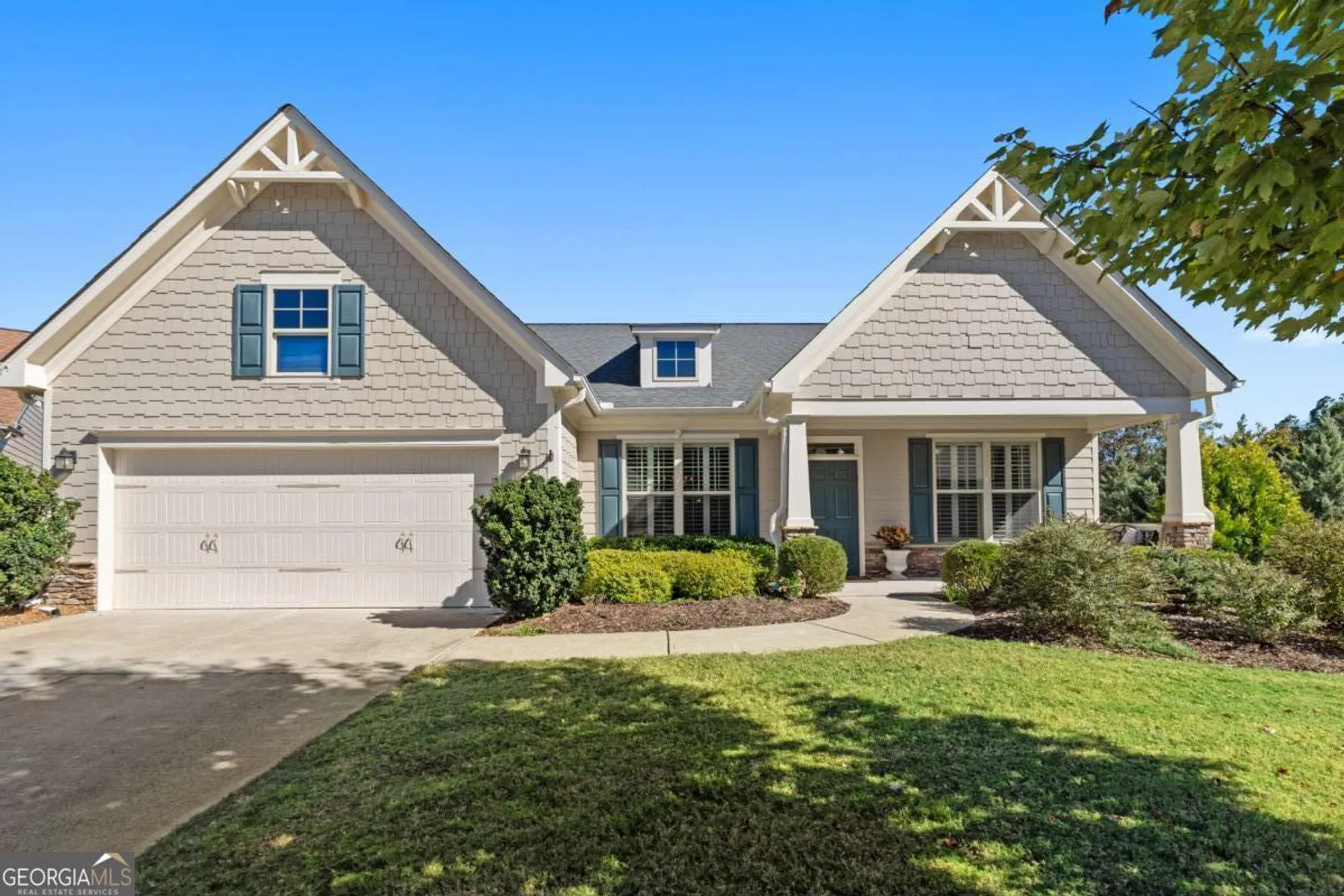 Property Slideshow image 3 of 79 | 319 laurel lookout hls, Canton, GA, 30114