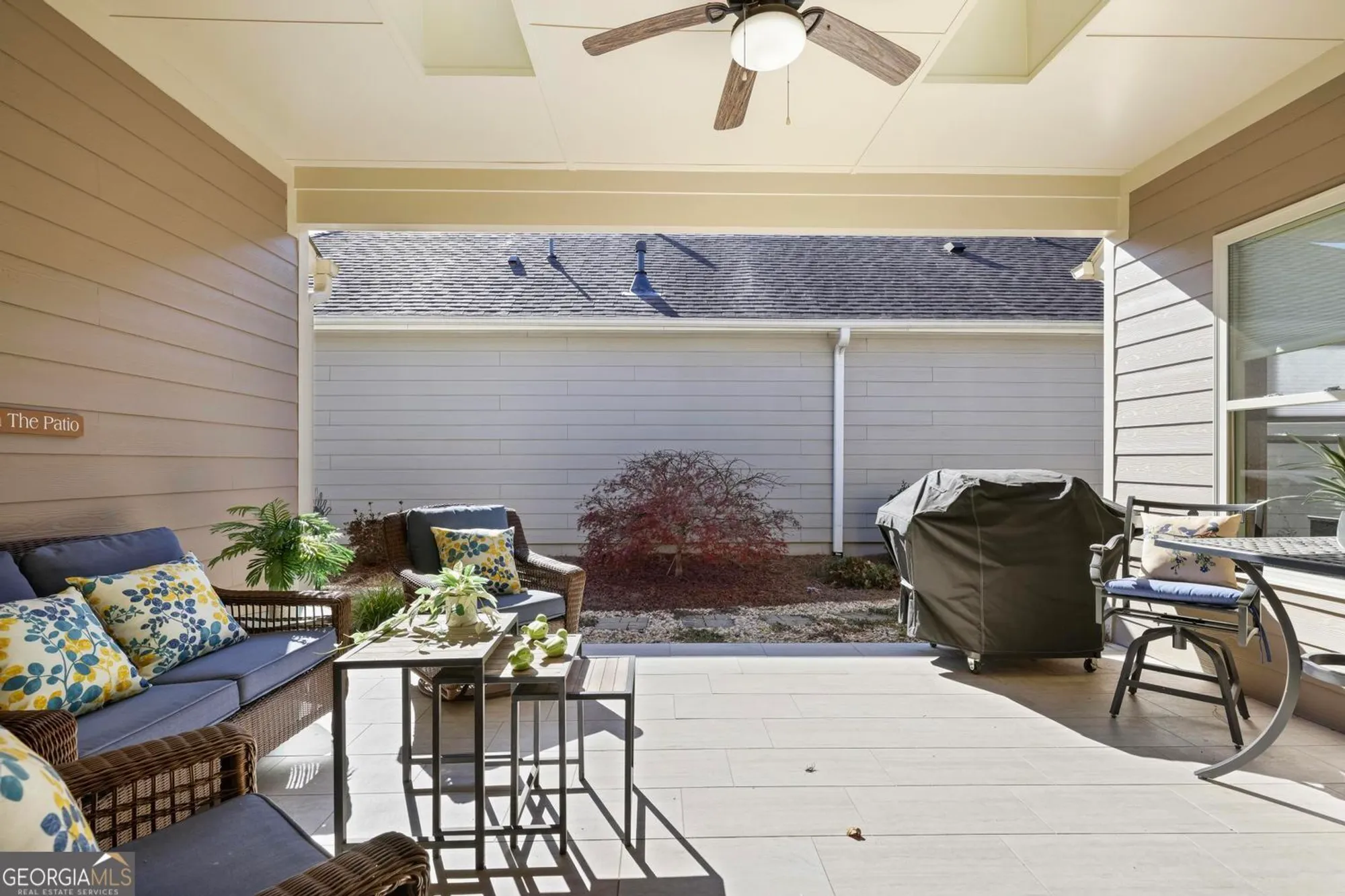 Property Slideshow image 18 of 27 | 1858 skylark xing, Powder Springs, GA, 30127