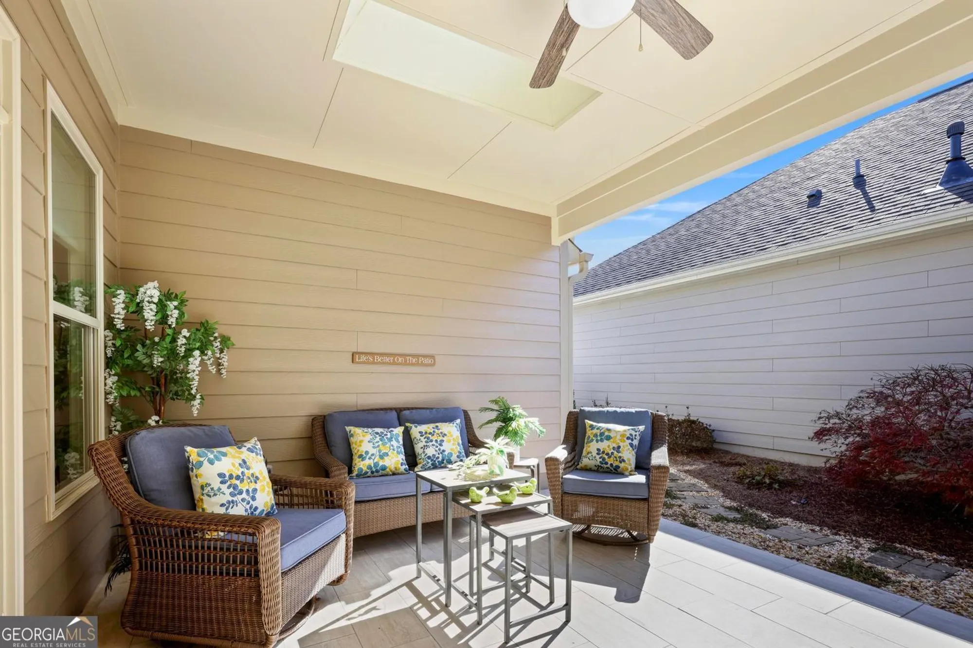 Property Slideshow image 19 of 27 | 1858 skylark xing, Powder Springs, GA, 30127