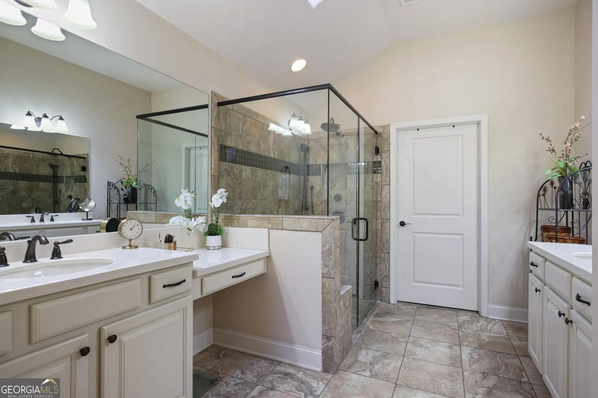 Property Slideshow image 13 of 27 | 1858 skylark xing, Powder Springs, GA, 30127