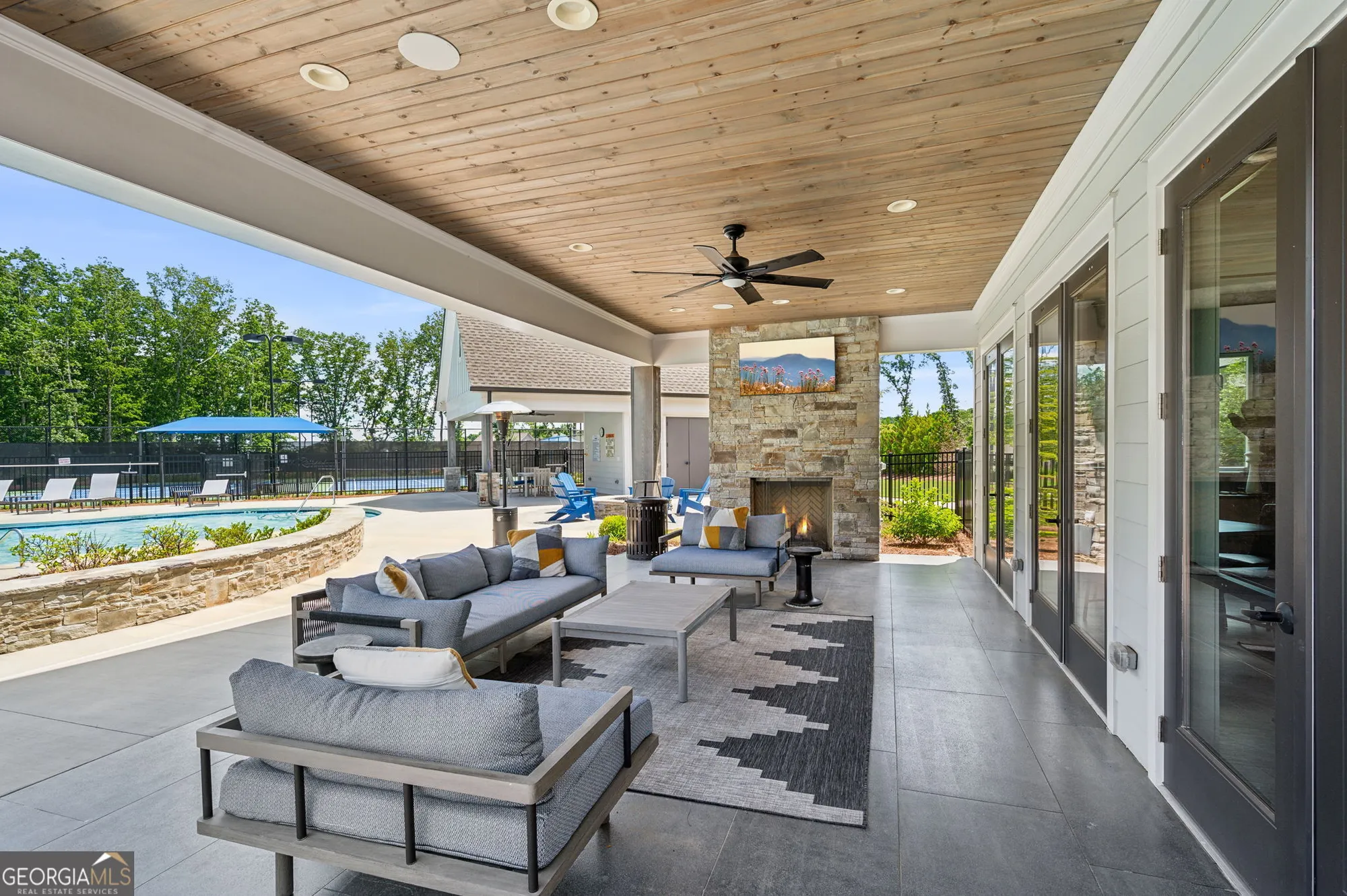 Property Slideshow image 40 of 70 | 7080 cottage grove dr, Flowery Branch, GA, 30542