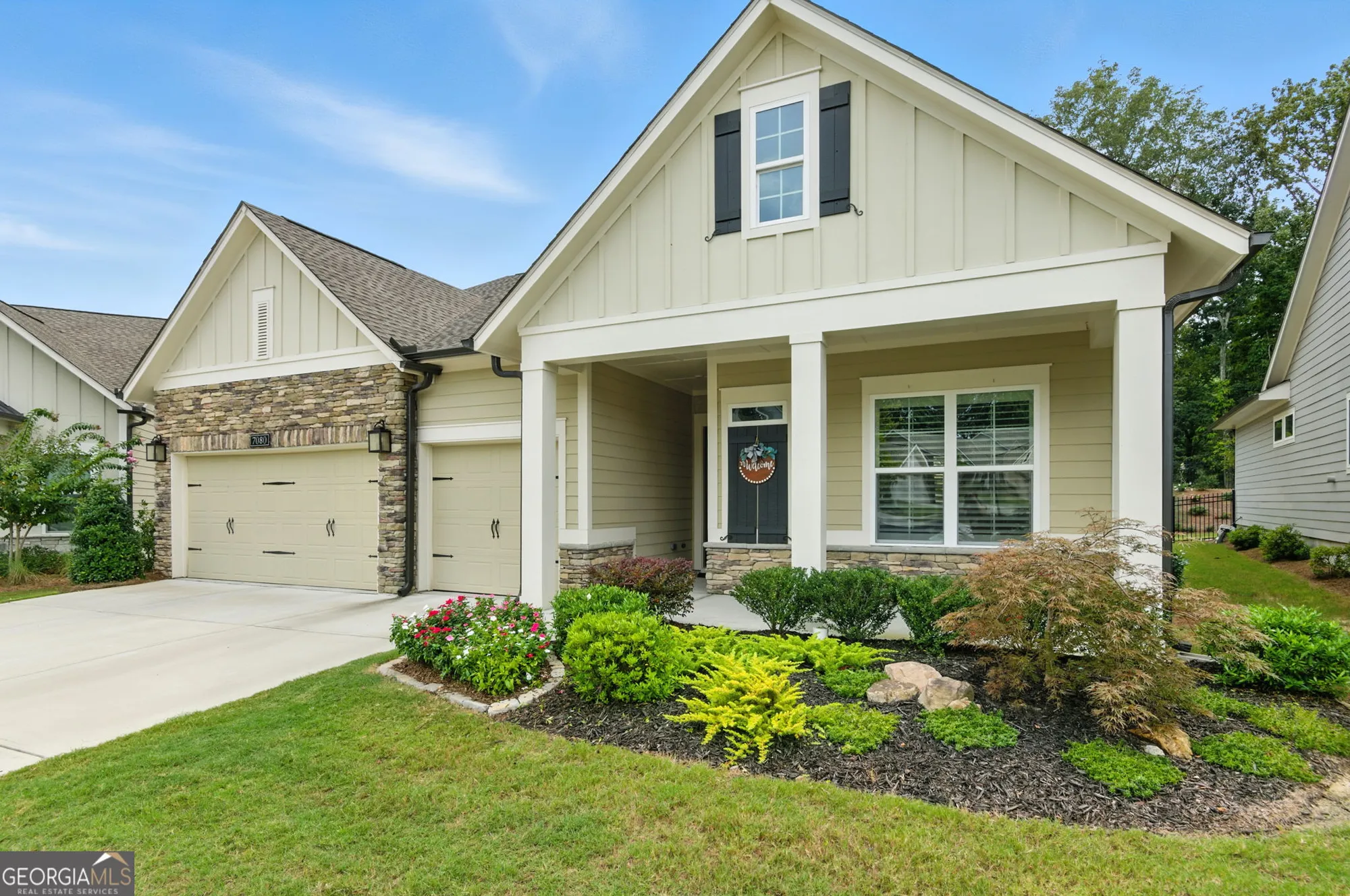 Property Slideshow image 2 of 70 | 7080 cottage grove dr, Flowery Branch, GA, 30542