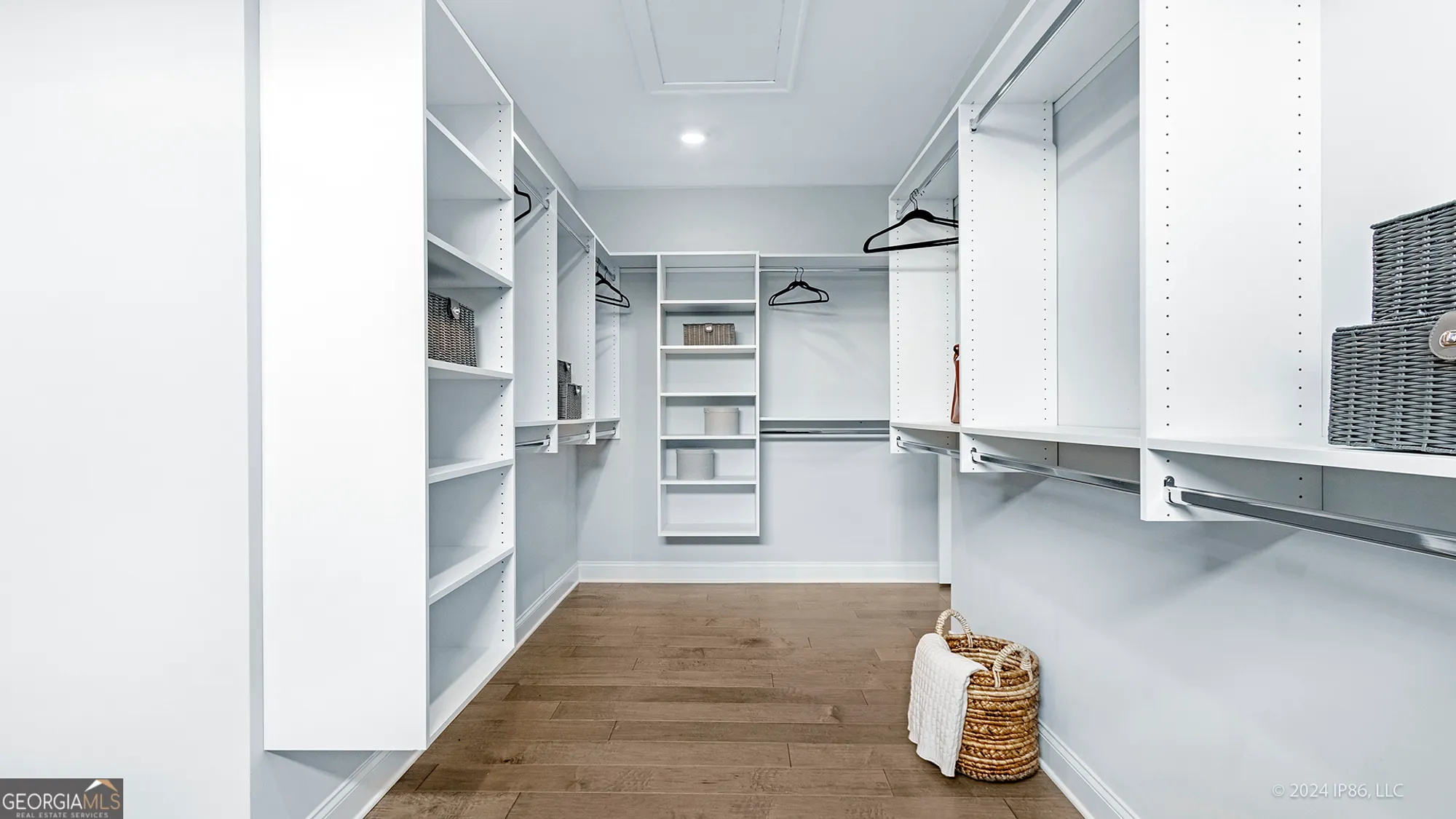 Property Slideshow image 16 of 17 | 4210 provenance trl, Cumming, GA, 30028