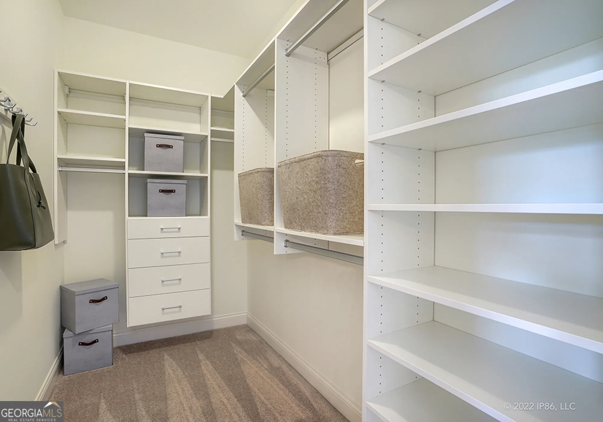 Property Slideshow image 3 of 17 | 4210 provenance trl, Cumming, GA, 30028