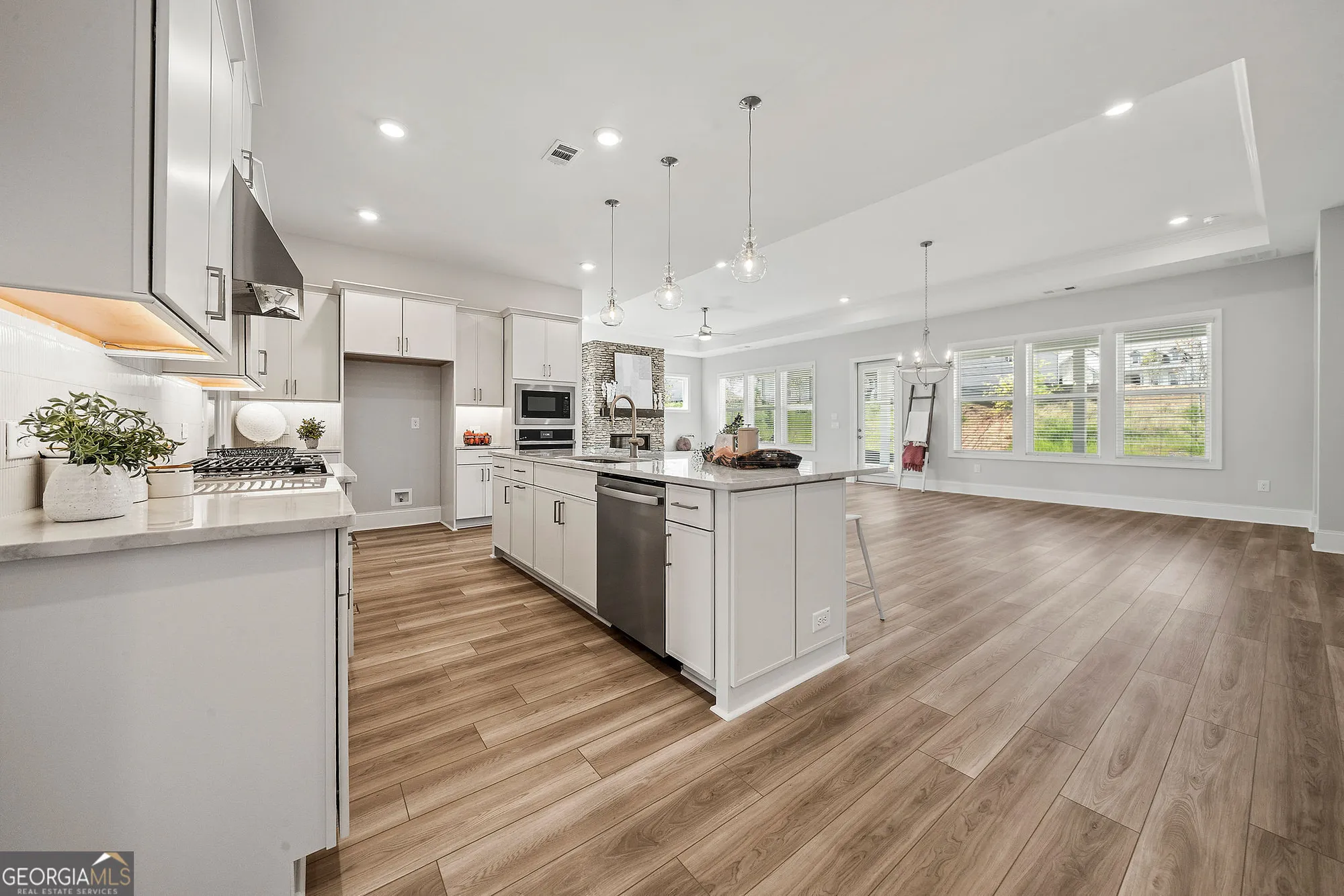 Property Slideshow image 3 of 40 | 96 ballyfin way, Newnan, GA, 30263