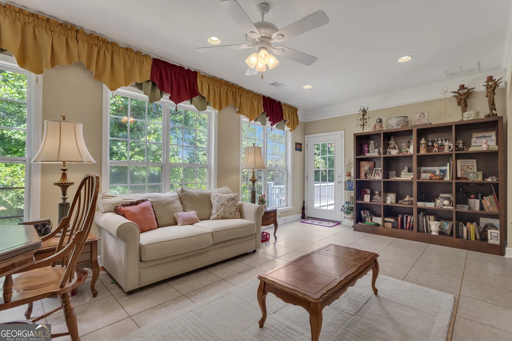 Property Slideshow image 30 of 84 | 321 anna ruby ct, Griffin, GA, 30223