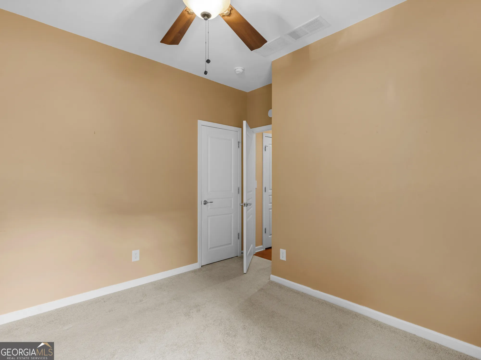 Property Slideshow image 55 of 69 | 130 magic lily dr, Griffin, GA, 30223