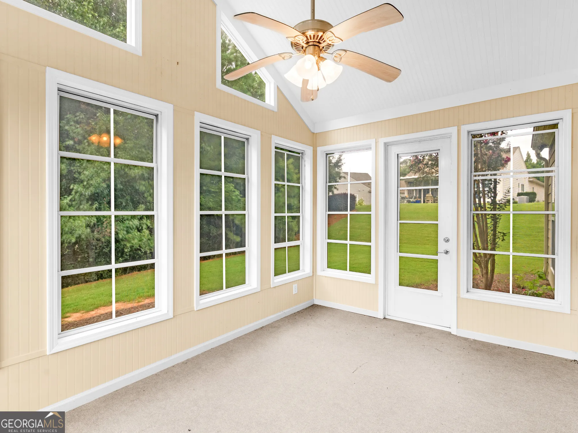 Property Slideshow image 37 of 69 | 130 magic lily dr, Griffin, GA, 30223
