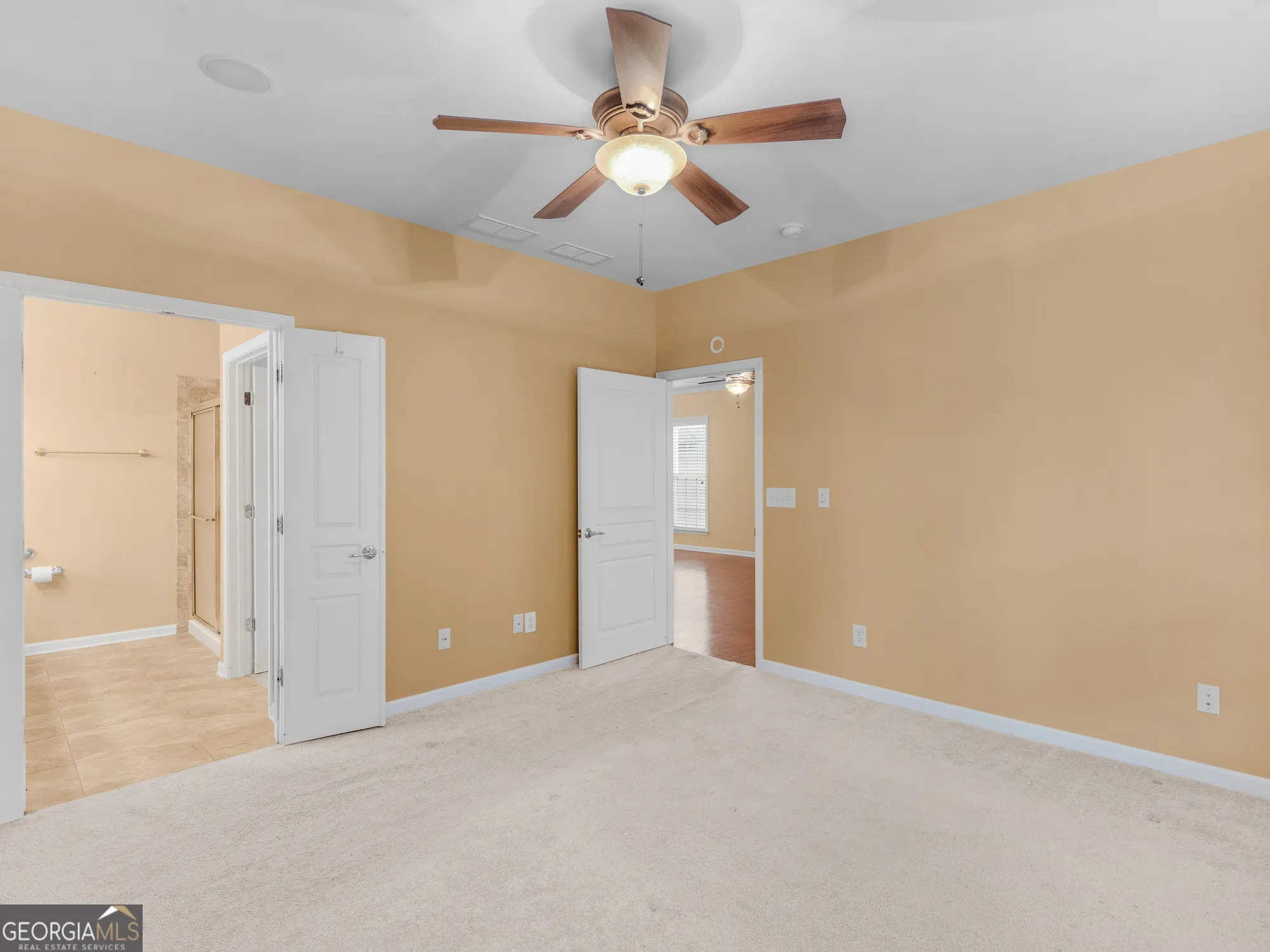 Property Slideshow image 44 of 69 | 130 magic lily dr, Griffin, GA, 30223
