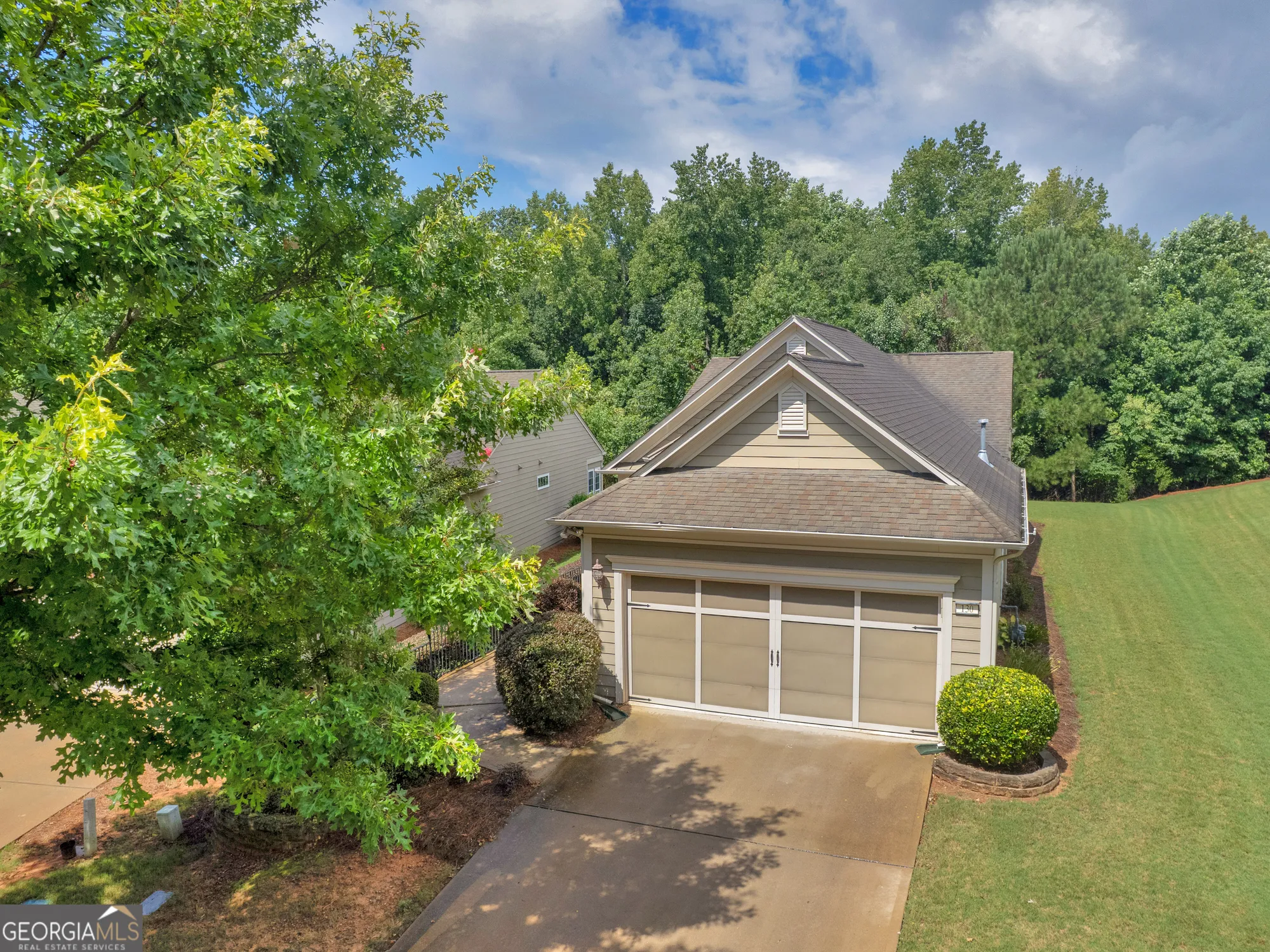 Property Slideshow image 4 of 69 | 130 magic lily dr, Griffin, GA, 30223
