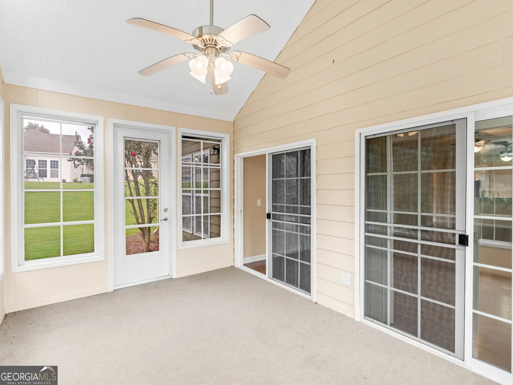 Property Slideshow image 36 of 69 | 130 magic lily dr, Griffin, GA, 30223