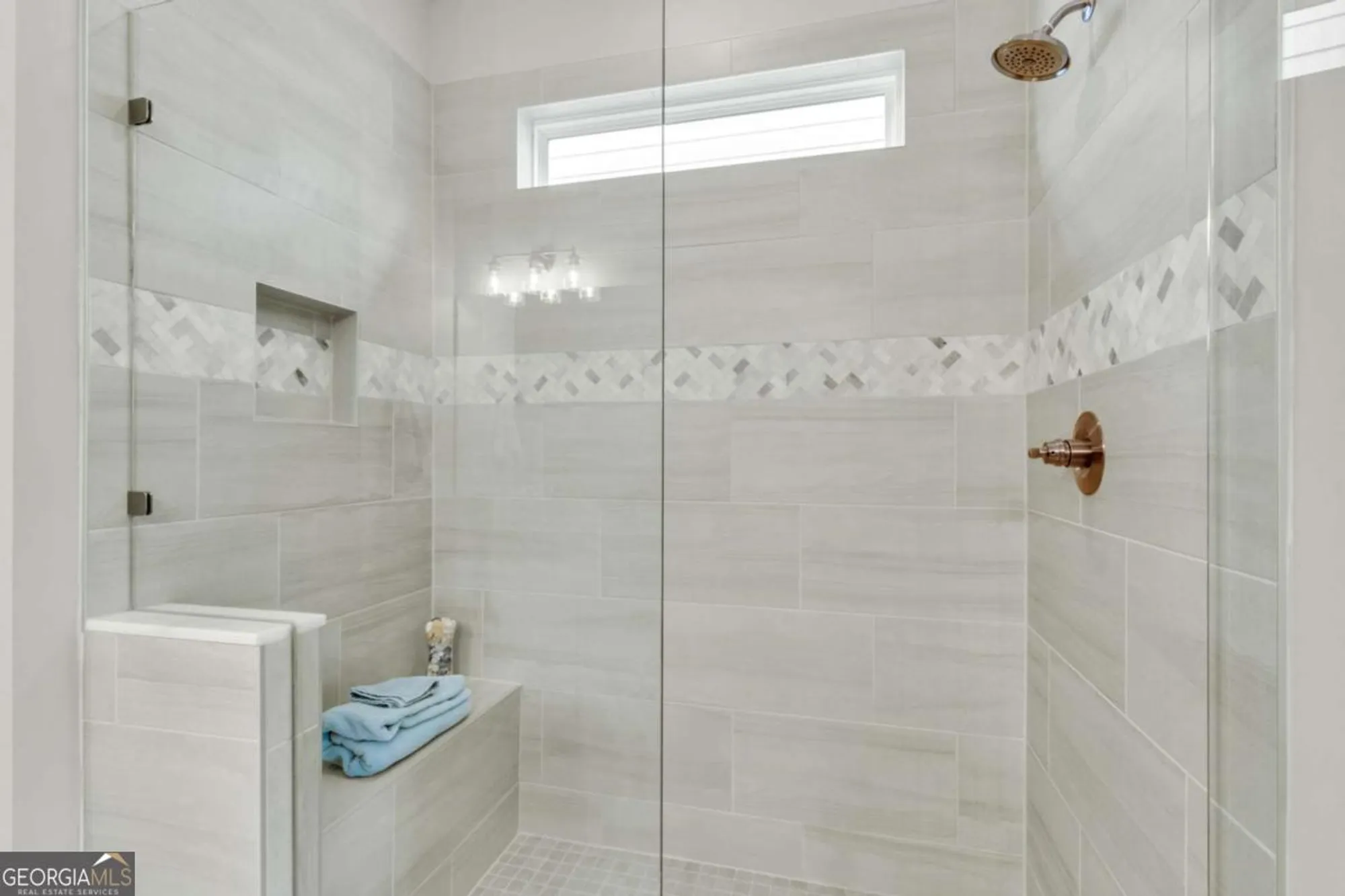 Property Slideshow image 23 of 64 | 125 grand cir, Jasper, GA, 30143