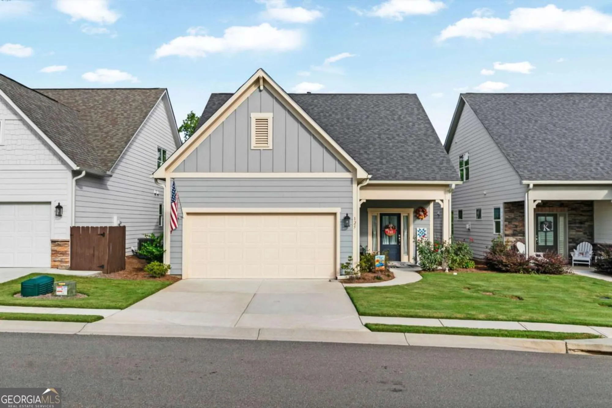 Property Slideshow image 1 of 64 | 125 grand cir, Jasper, GA, 30143