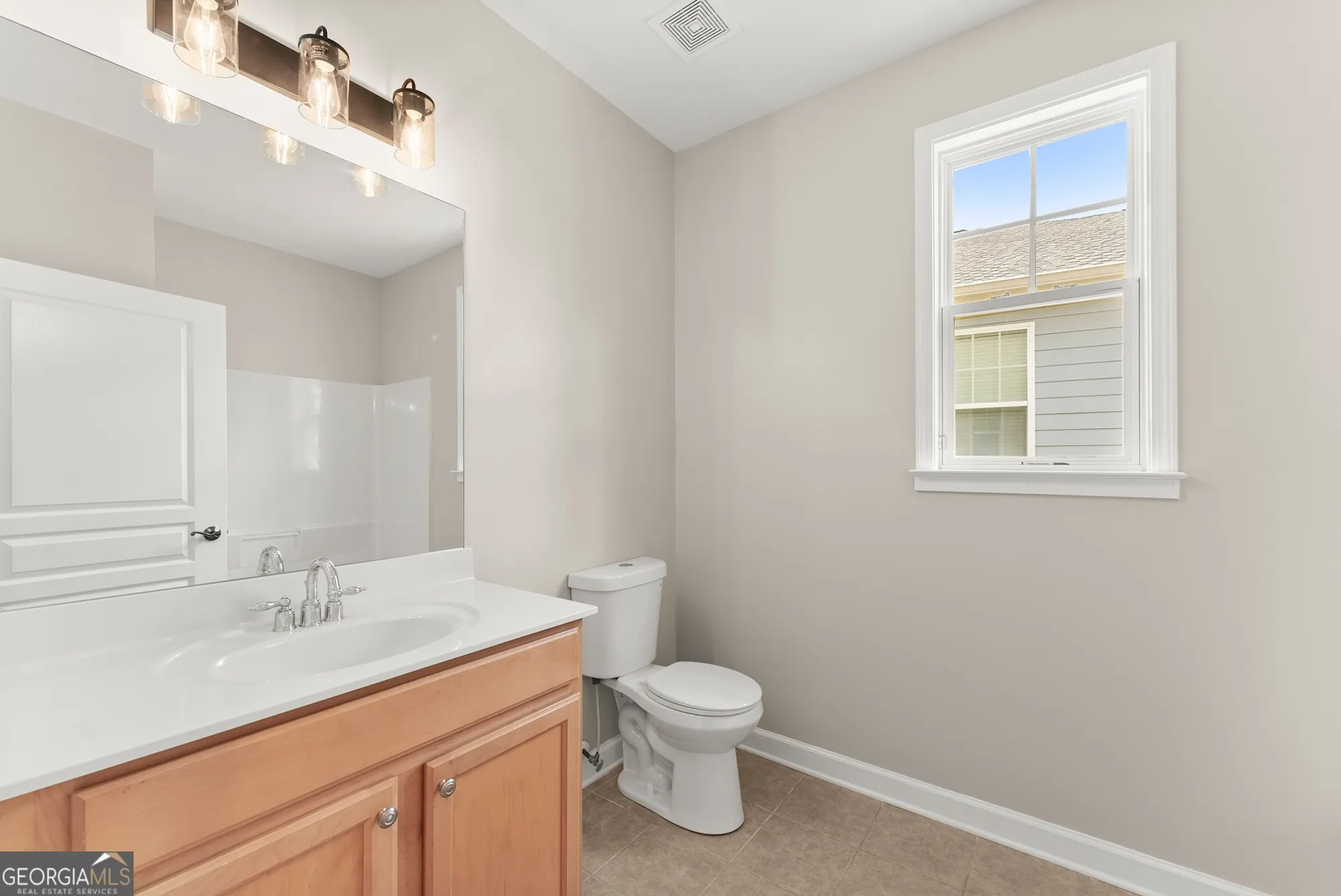 Property Slideshow image 32 of 63 | 3230 indian hawthorne rdg, Gainesville, GA, 30504