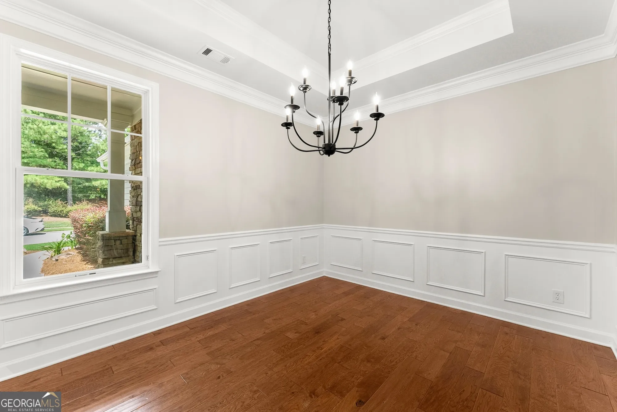 Property Slideshow image 5 of 63 | 3230 indian hawthorne rdg, Gainesville, GA, 30504