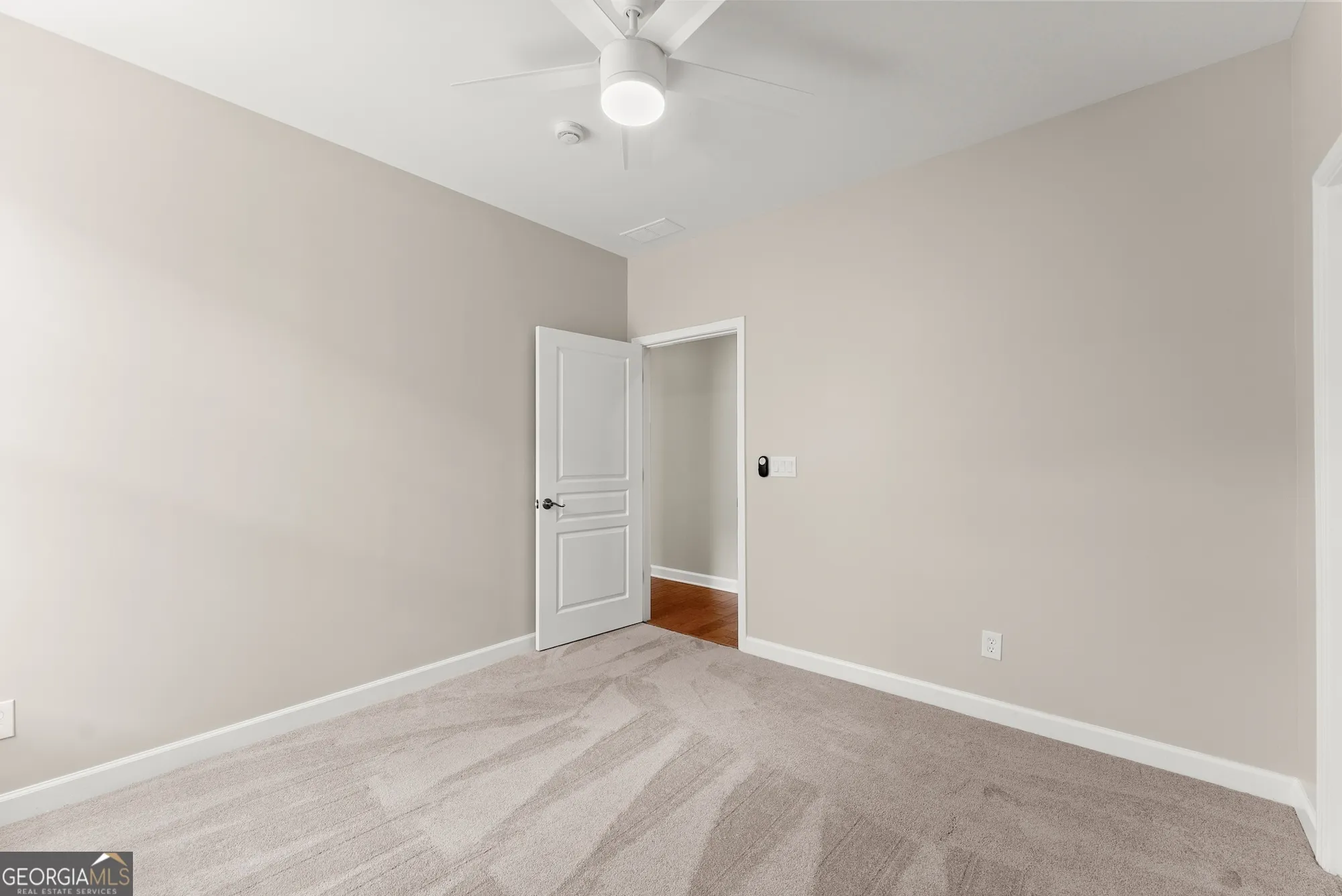 Property Slideshow image 34 of 63 | 3230 indian hawthorne rdg, Gainesville, GA, 30504