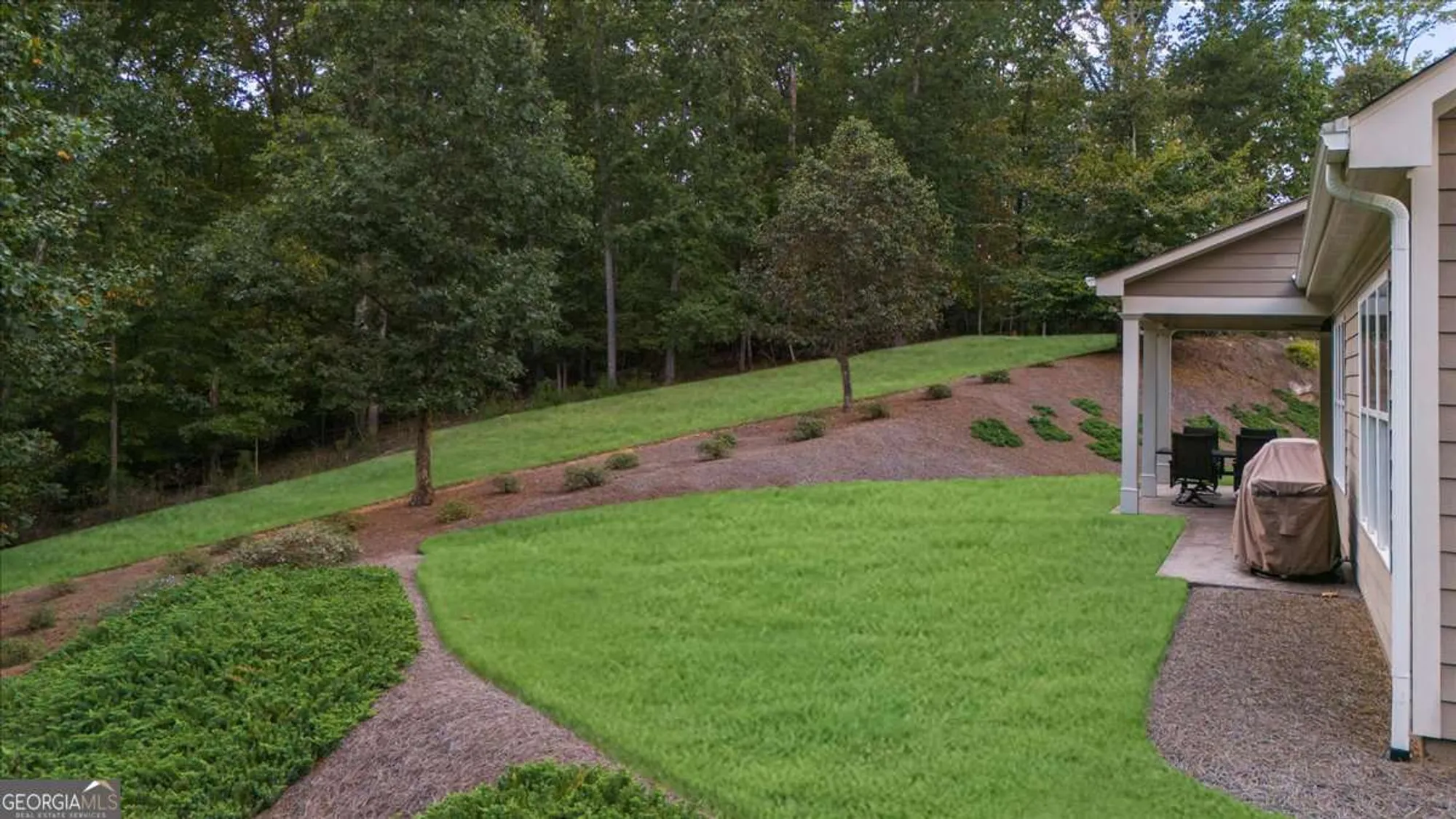 Property Slideshow image 56 of 87 | 3981 bloomfield way, Gainesville, GA, 30504