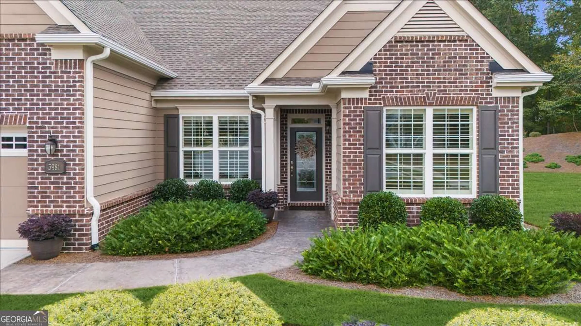 Property Slideshow image 7 of 87 | 3981 bloomfield way, Gainesville, GA, 30504