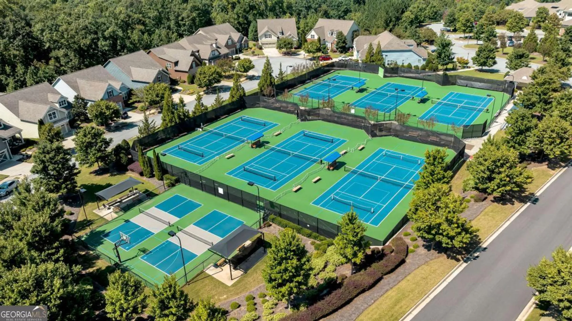 Property Slideshow image 71 of 87 | 3981 bloomfield way, Gainesville, GA, 30504