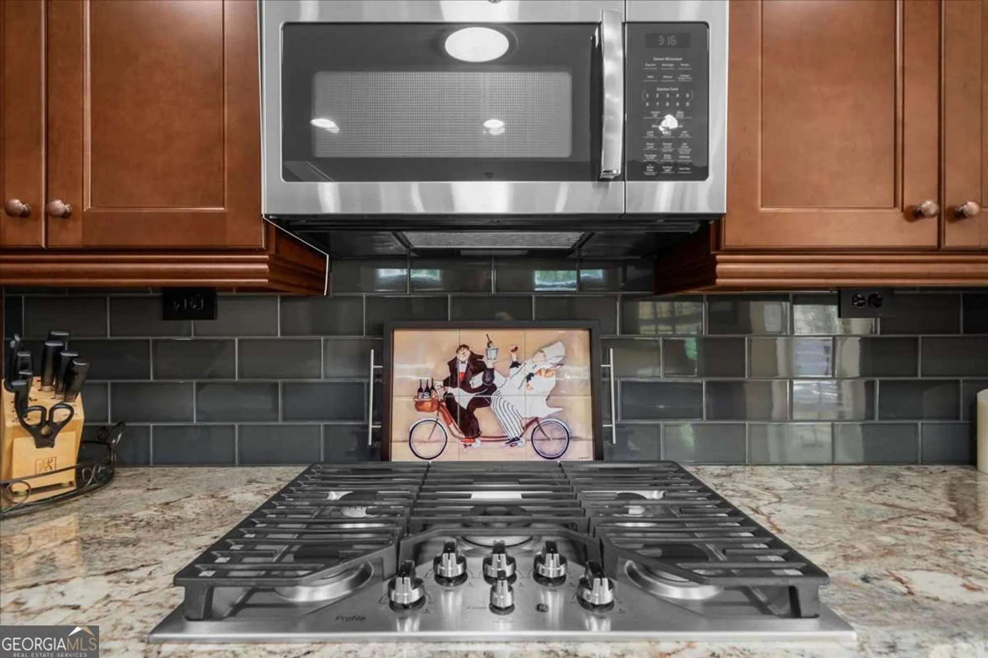 Property Slideshow image 24 of 87 | 3981 bloomfield way, Gainesville, GA, 30504