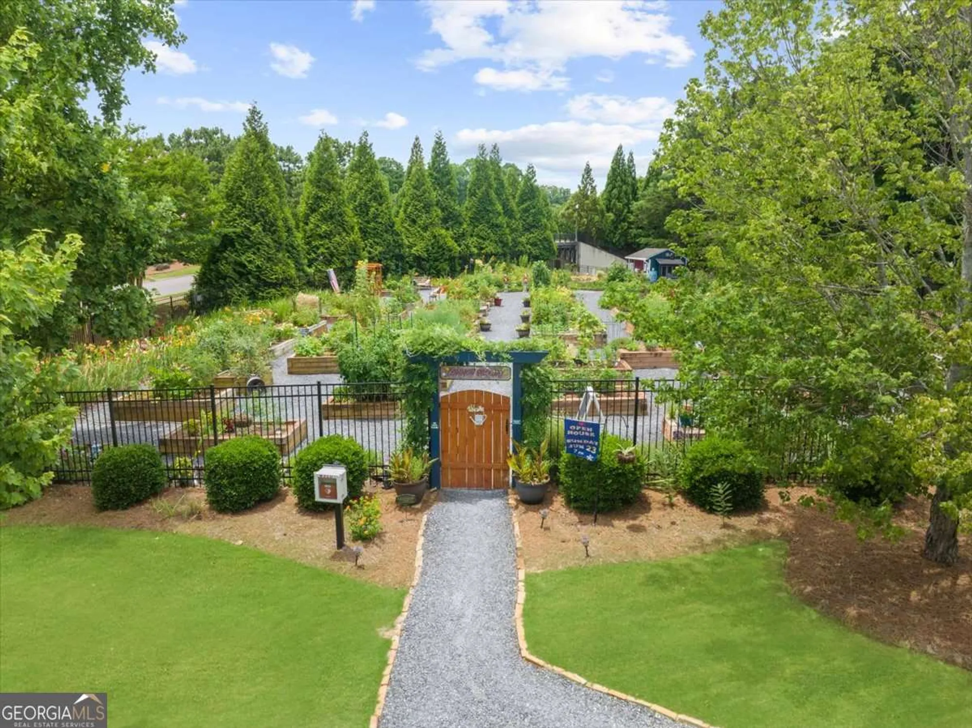 Property Slideshow image 79 of 87 | 3981 bloomfield way, Gainesville, GA, 30504