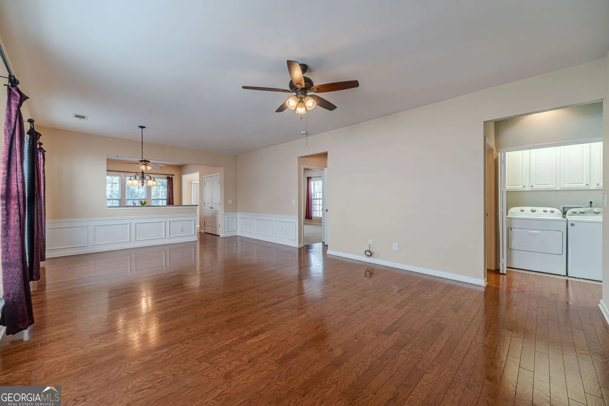 Property Slideshow image 8 of 62 | 6288 ivy stone way # 4, Hoschton, GA, 30548