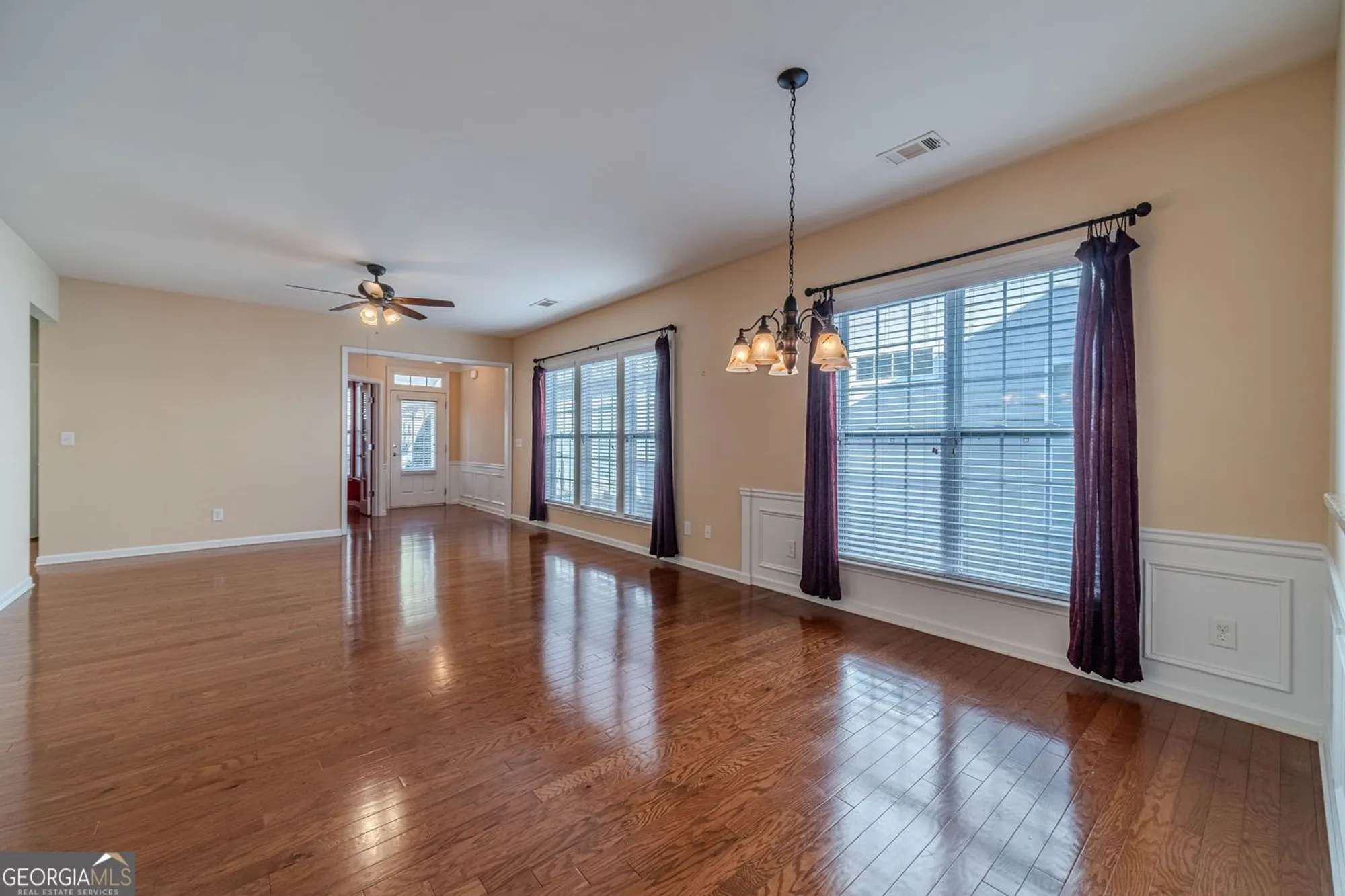 Property Slideshow image 22 of 62 | 6288 ivy stone way # 4, Hoschton, GA, 30548