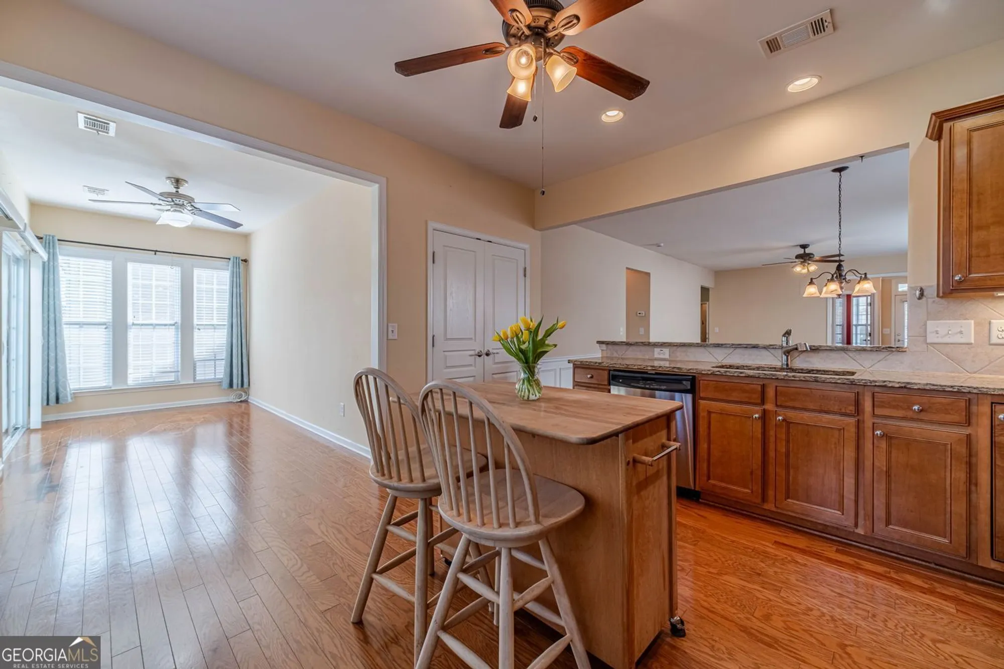 Property Slideshow image 26 of 62 | 6288 ivy stone way # 4, Hoschton, GA, 30548