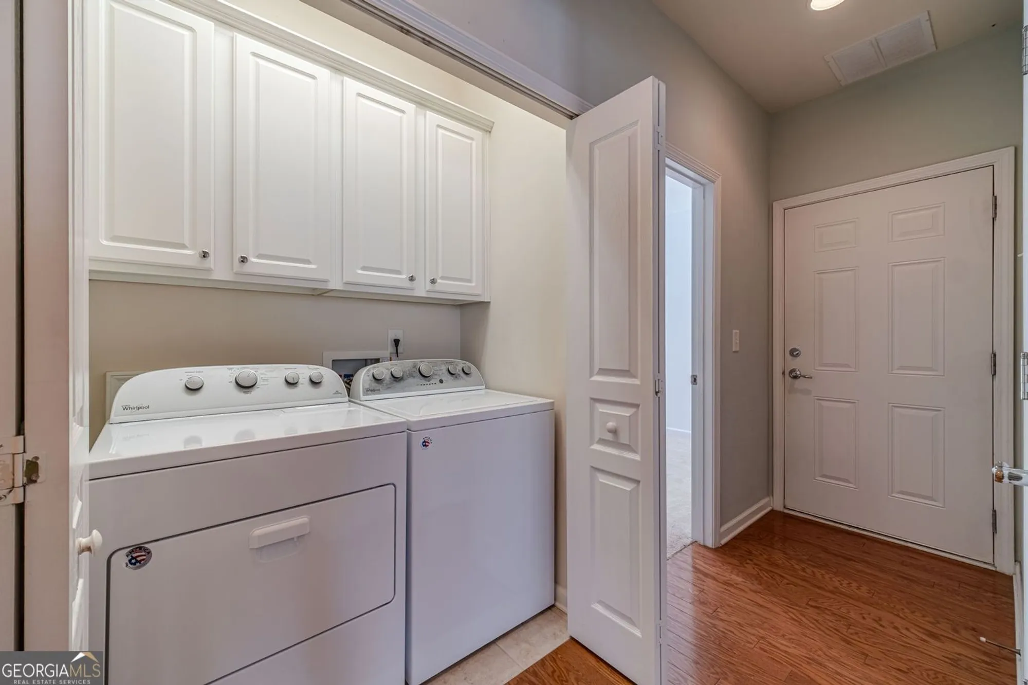 Property Slideshow image 9 of 62 | 6288 ivy stone way # 4, Hoschton, GA, 30548