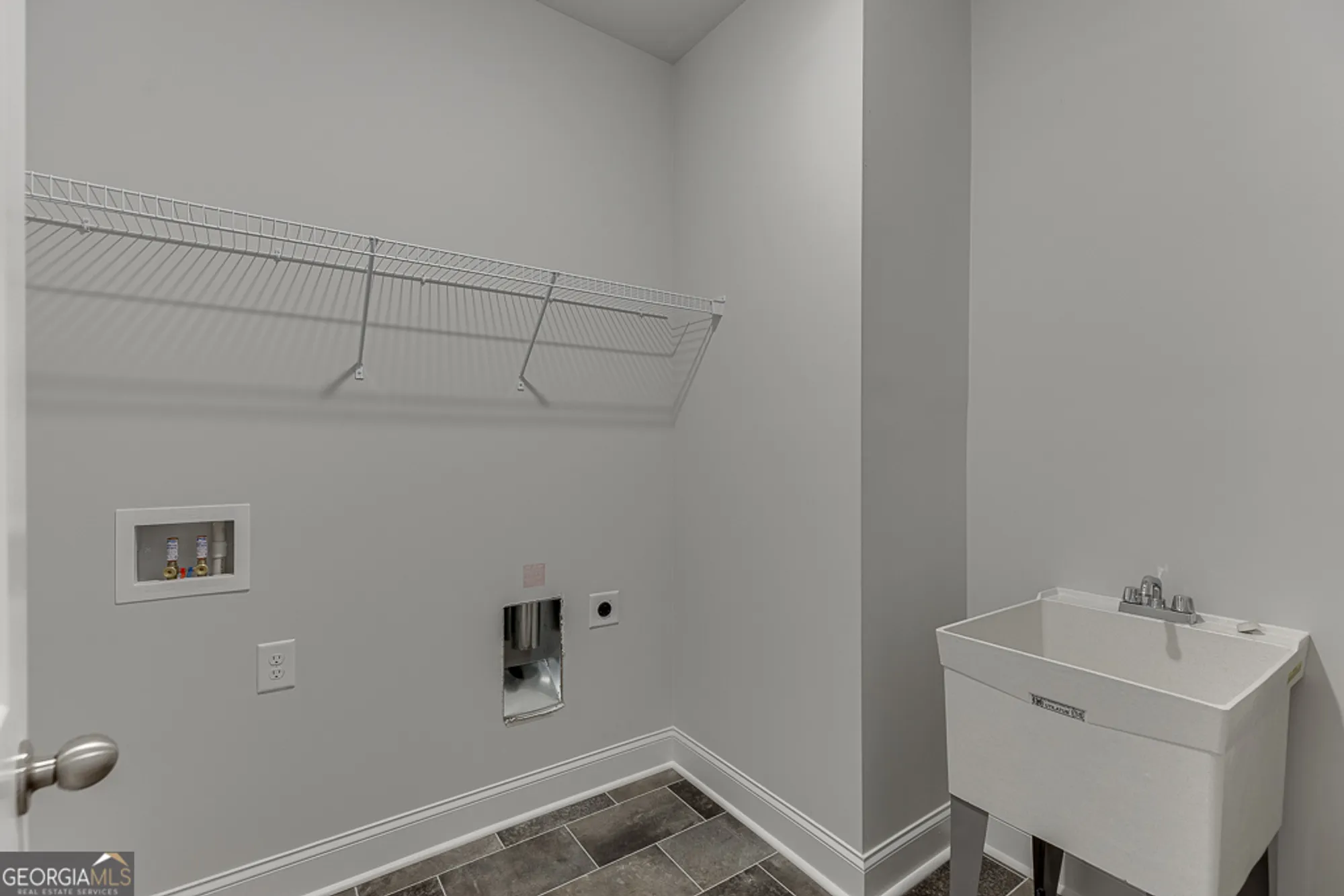 Property Slideshow image 7 of 69 | 223 montview dr # 92, Jefferson, GA, 30549