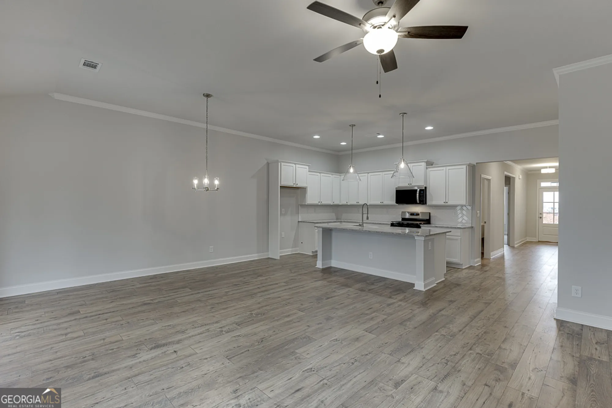 Property Slideshow image 20 of 69 | 223 montview dr # 92, Jefferson, GA, 30549