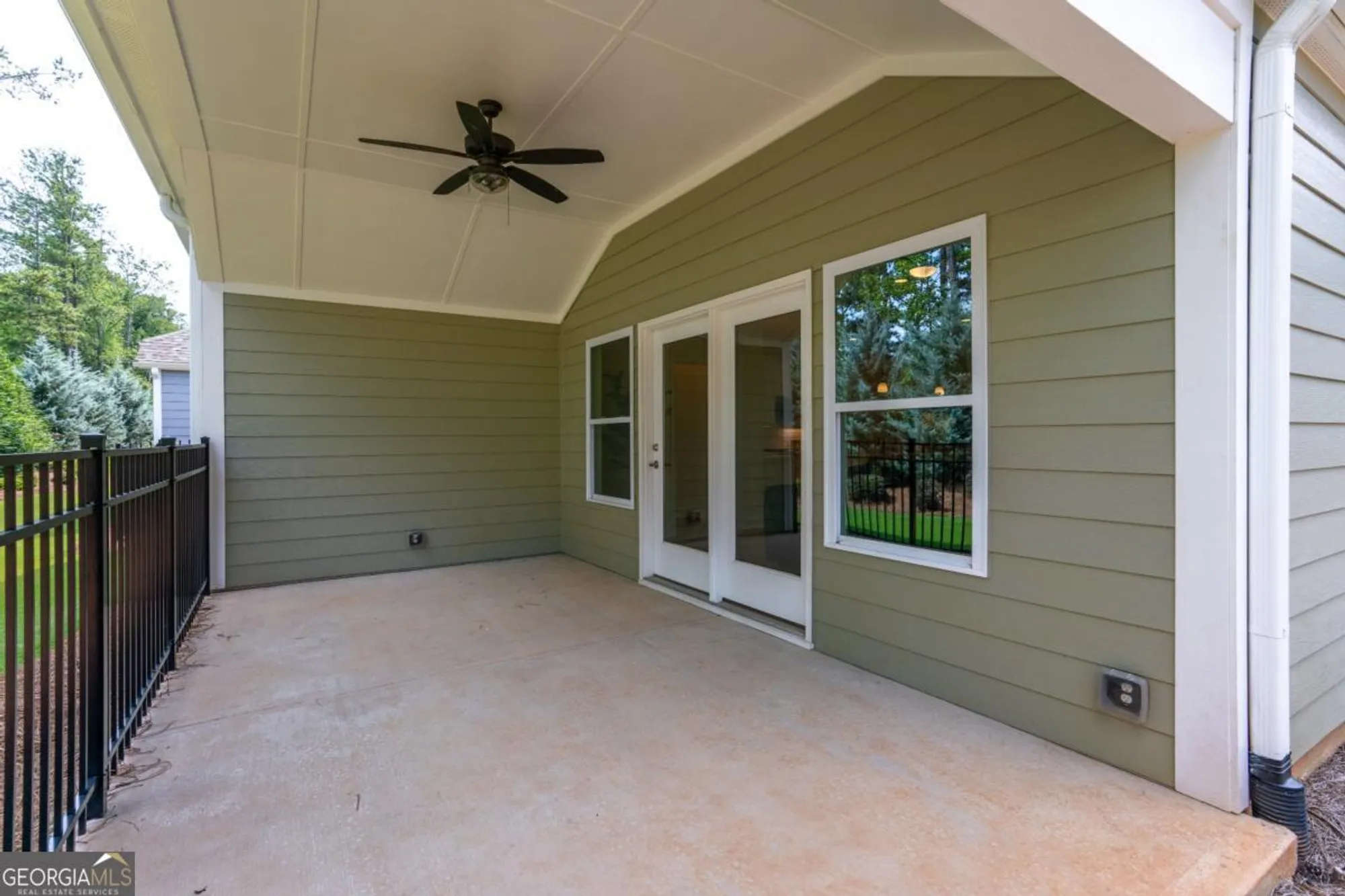 Property Slideshow image 23 of 40 | 7 hickory br, Hiram, GA, 30141