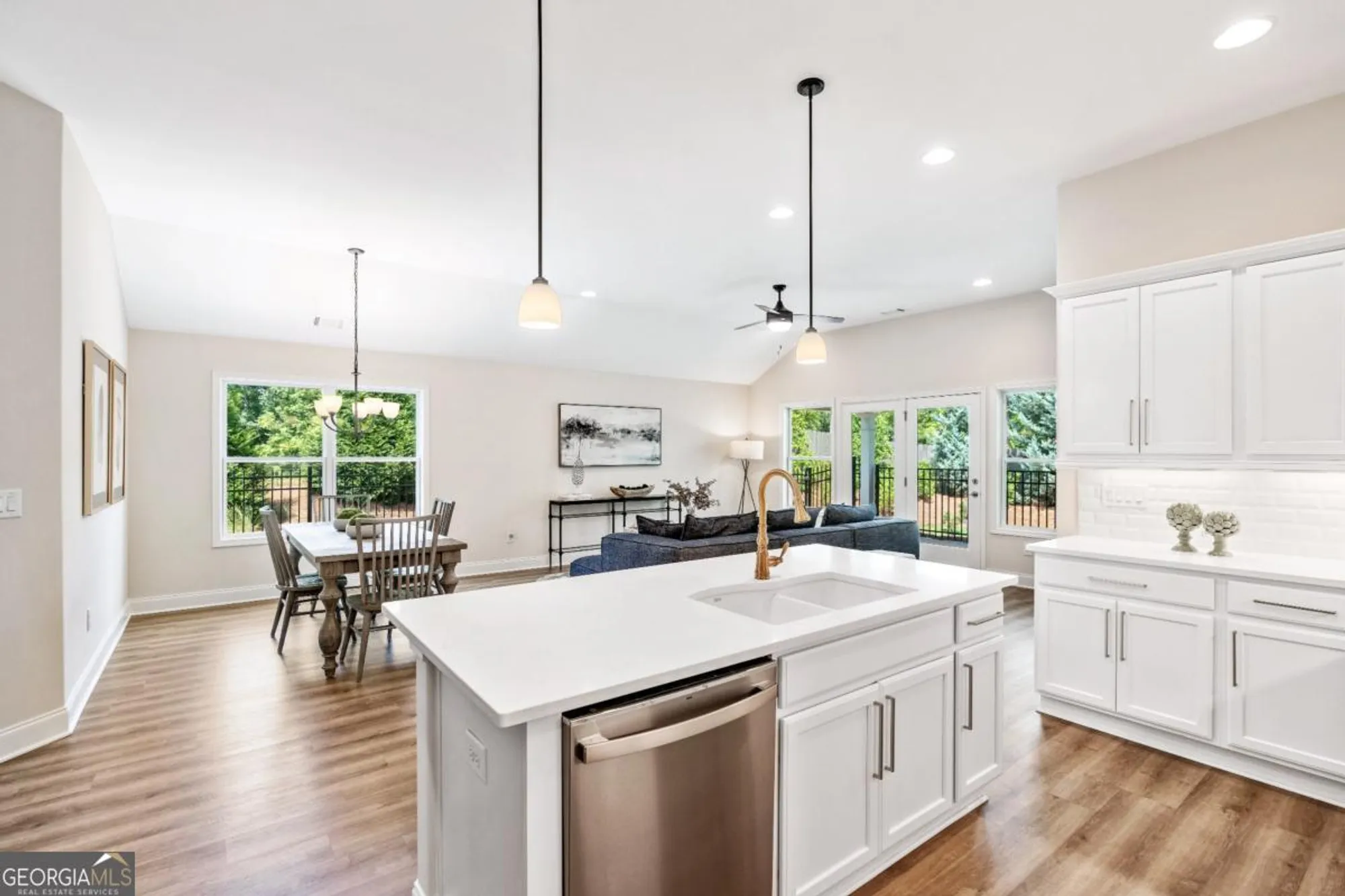 Property Slideshow image 16 of 40 | 7 hickory br, Hiram, GA, 30141