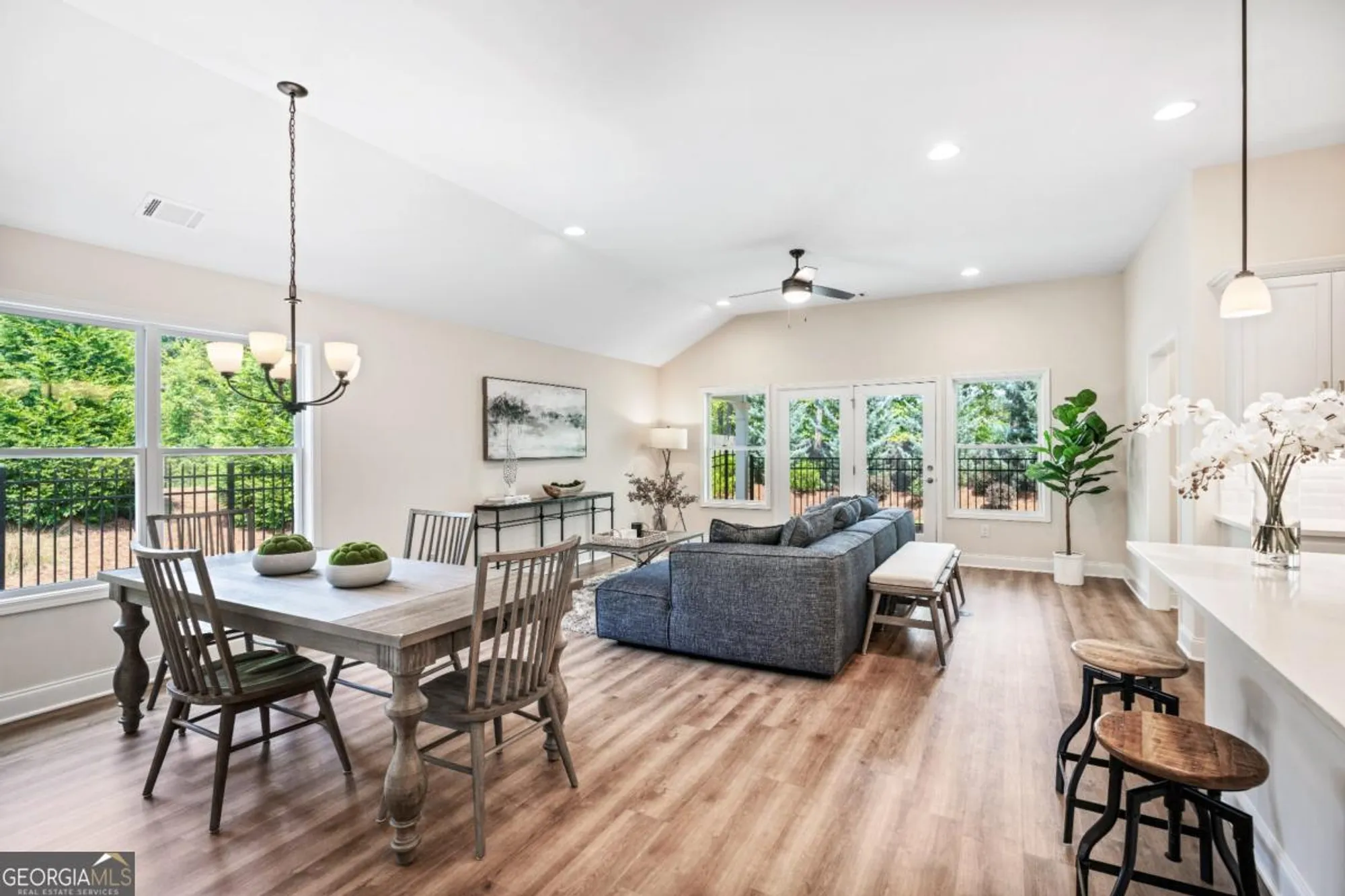 Property Slideshow image 12 of 40 | 7 hickory br, Hiram, GA, 30141