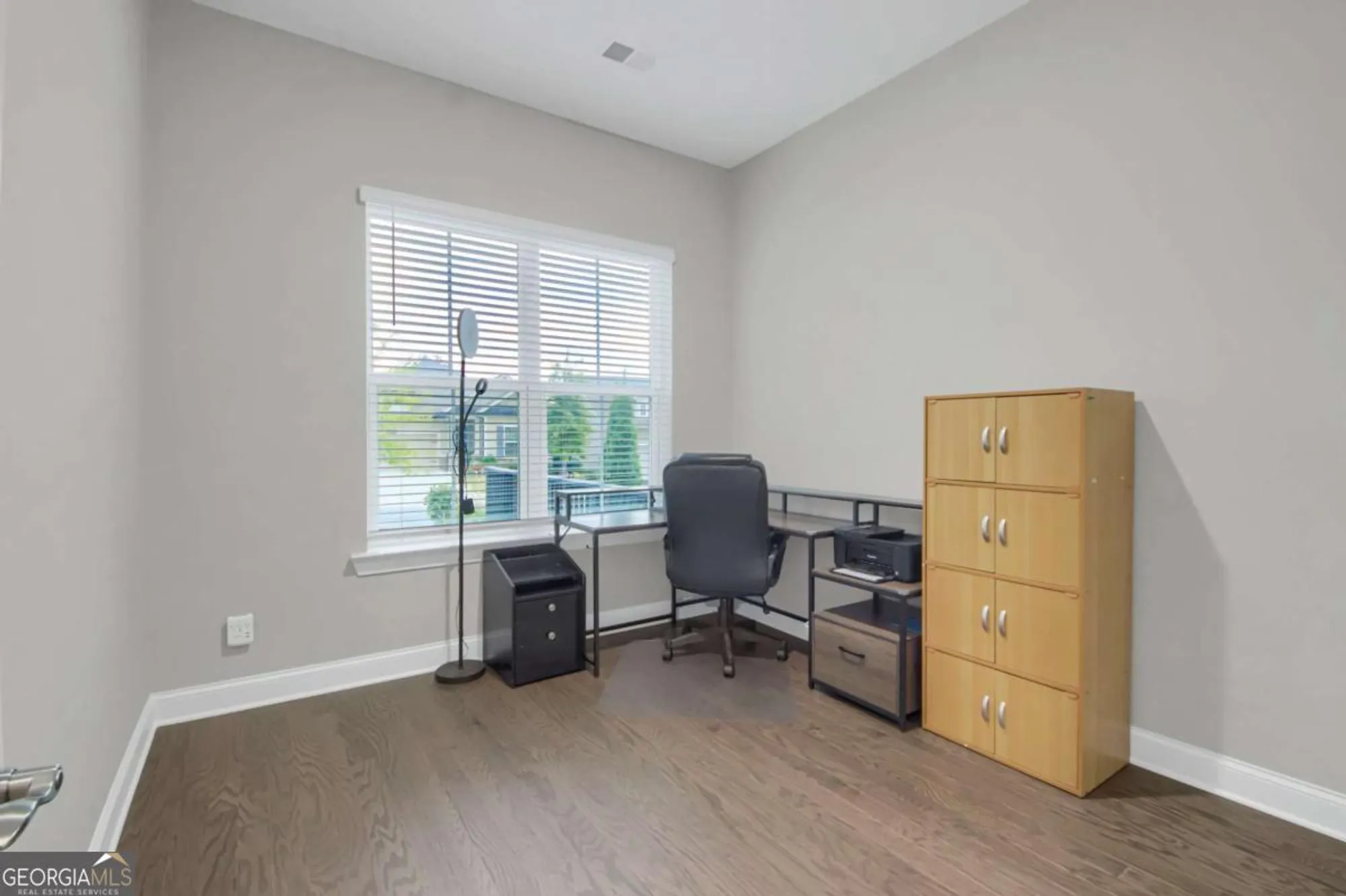 Property Slideshow image 49 of 58 | 6956 river rock dr, Flowery Branch, GA, 30542