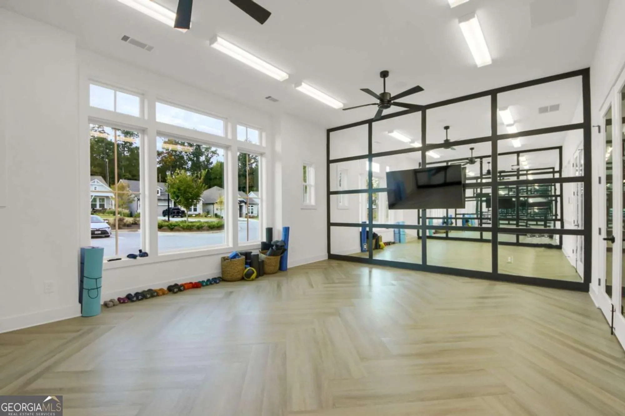 Property Slideshow image 33 of 58 | 6956 river rock dr, Flowery Branch, GA, 30542