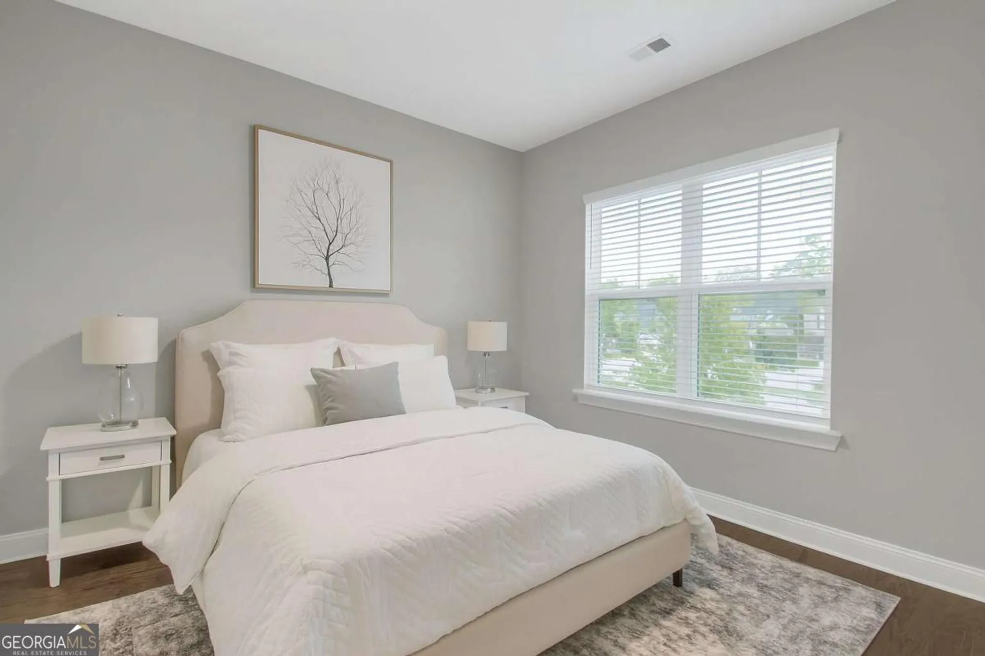 Property Slideshow image 19 of 58 | 6956 river rock dr, Flowery Branch, GA, 30542