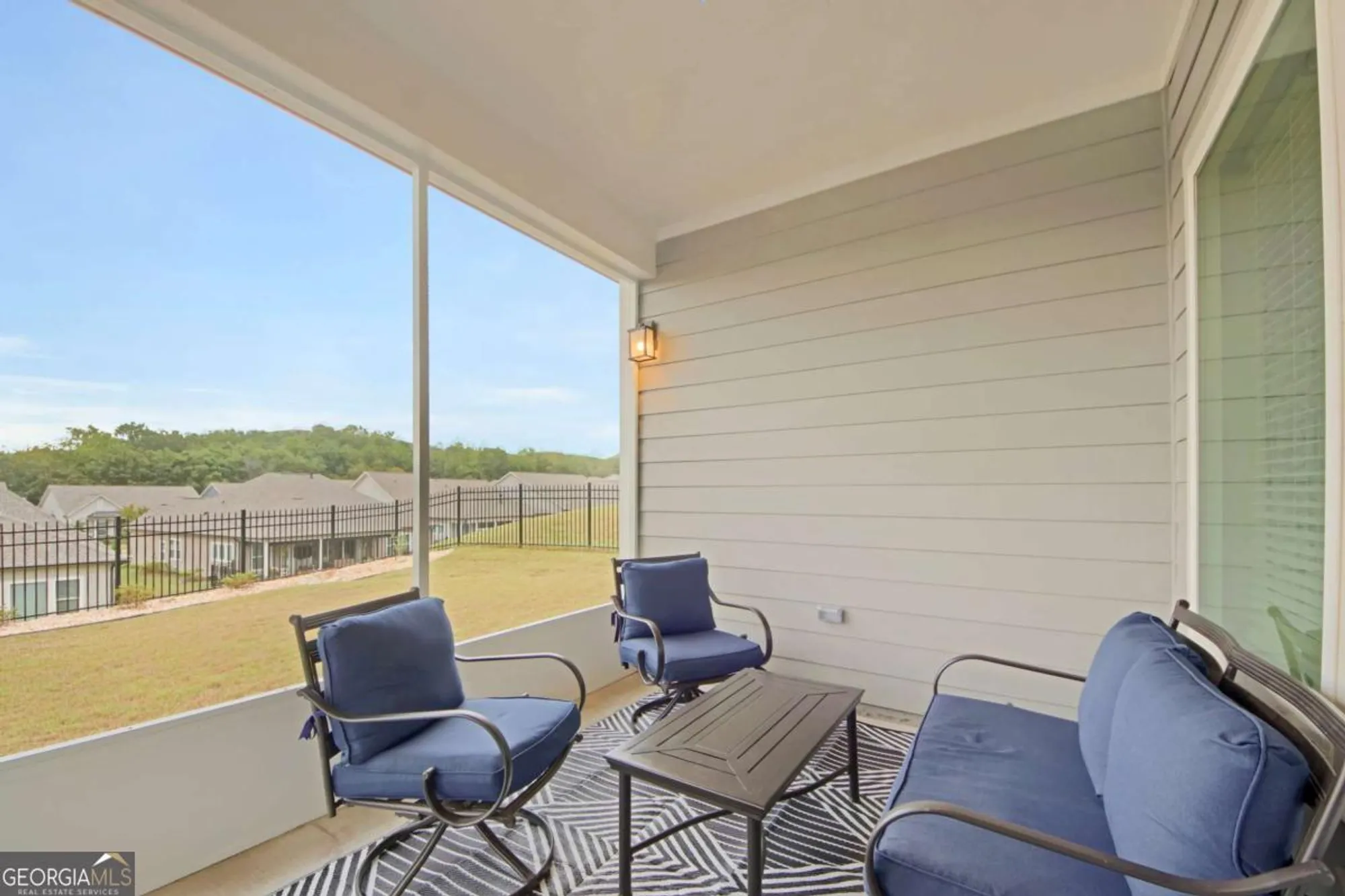 Property Slideshow image 25 of 58 | 6956 river rock dr, Flowery Branch, GA, 30542